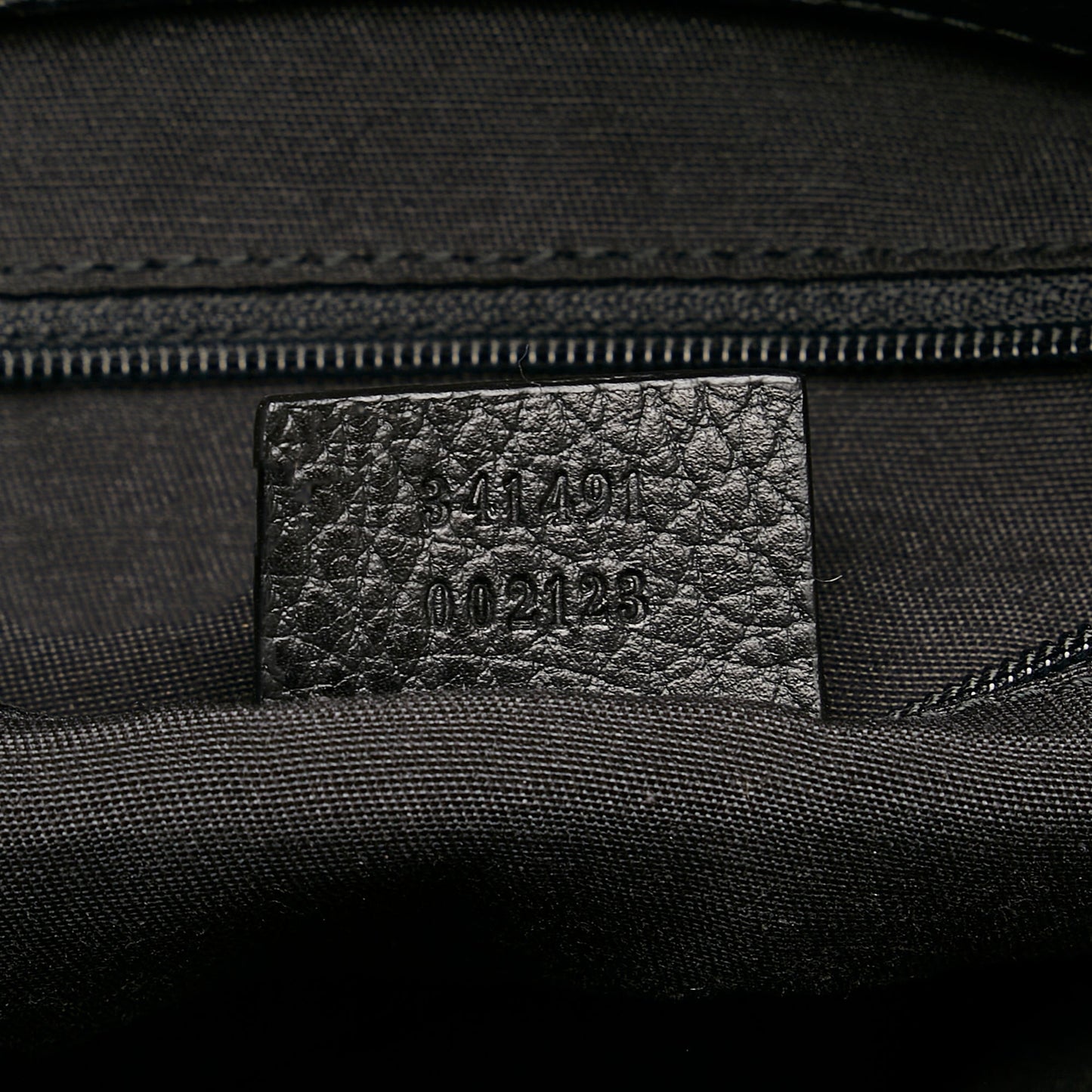 Gucci Abbey D-Ring Leather Handbag