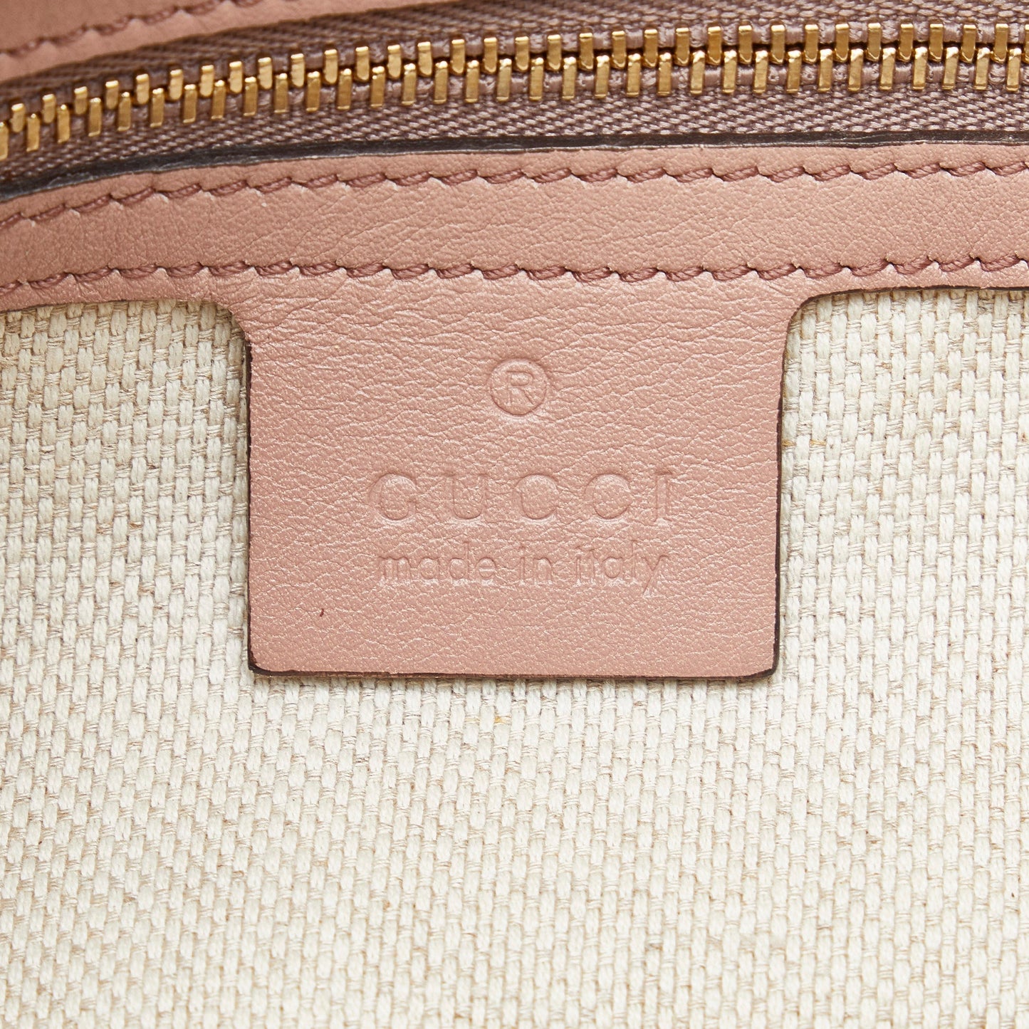 GUCCI Patent Soho Chain Shoulder Bag