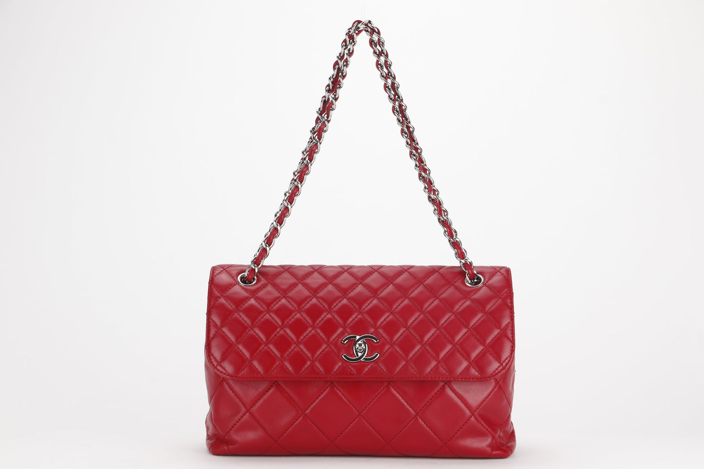 CHANEL RED QUILTED LAMBSKIN 32CM SHOULDER BAG (1466xxxx) SILVER HARDWARE, NO  & DUST COVER