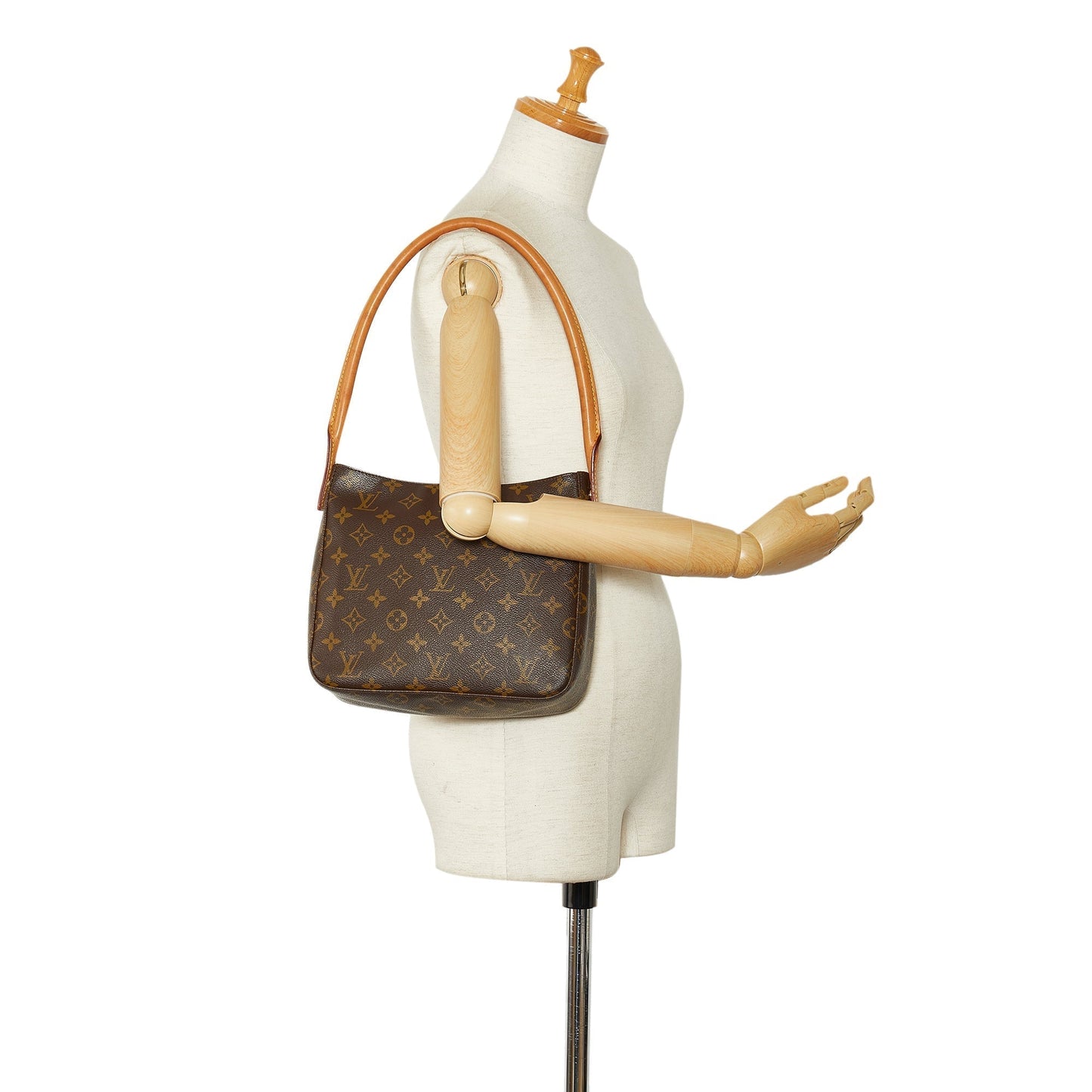 LOUIS VUITTON Monogram Looping MM Shoulder Bag