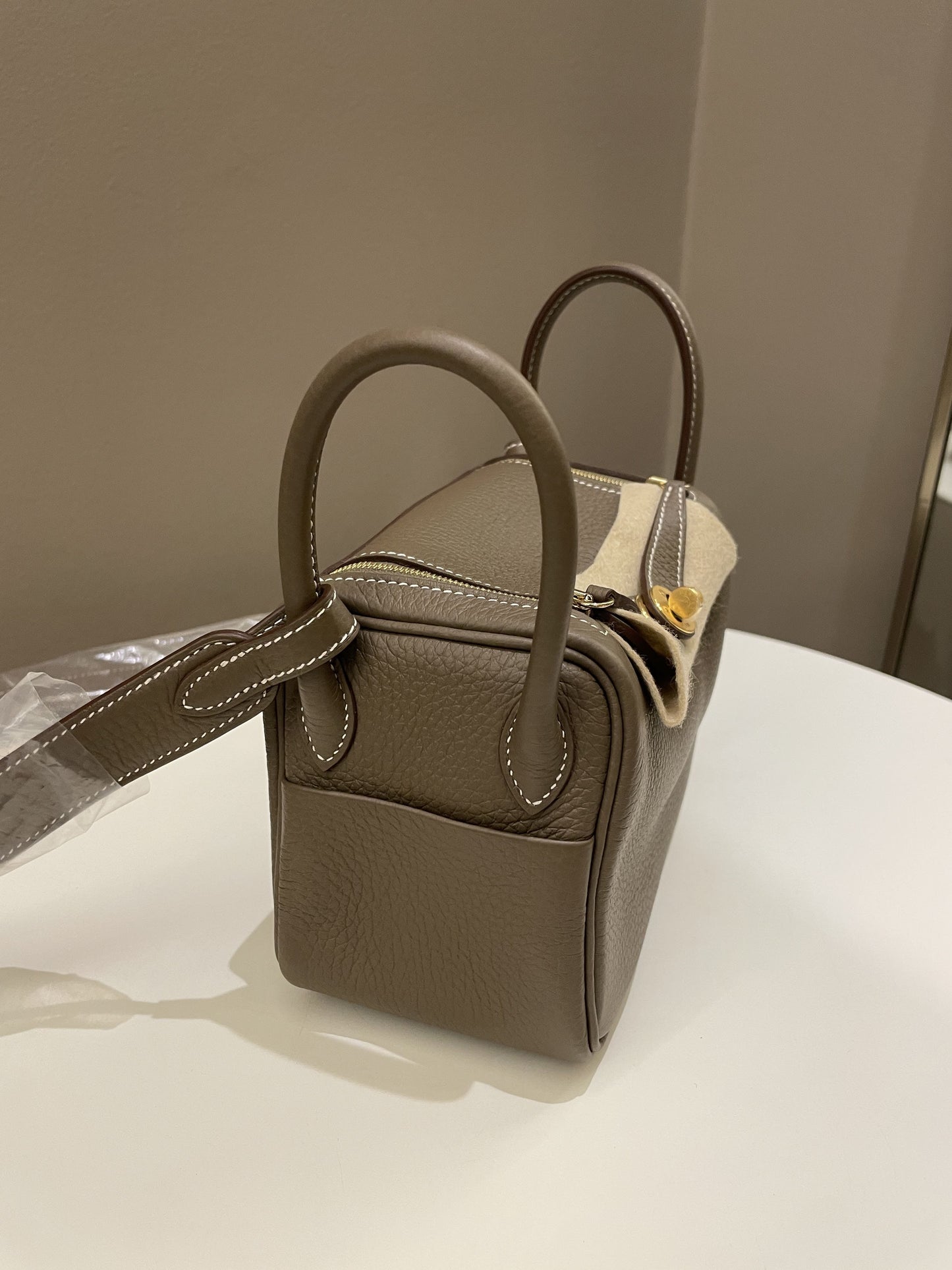 Hermes Mini Lindy Etoupe Clemence