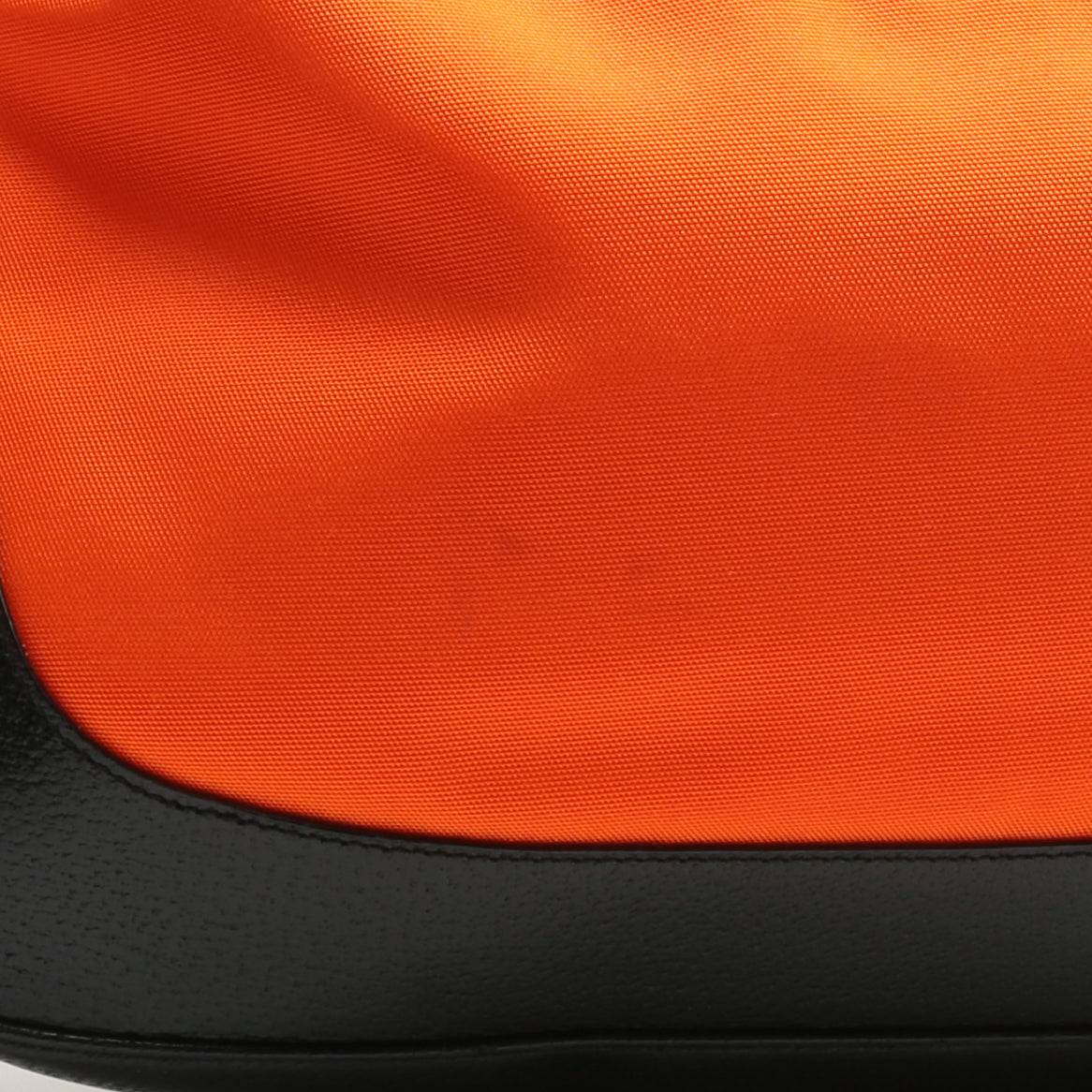 GUCCI Vintage Jackie Hobo - Orange Nylon