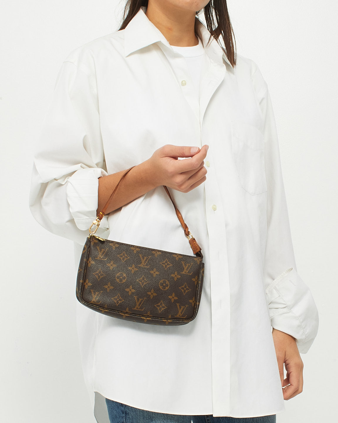 Louis Vuitton Monogram Canvas Pochette Accessoires Shoulder Bag