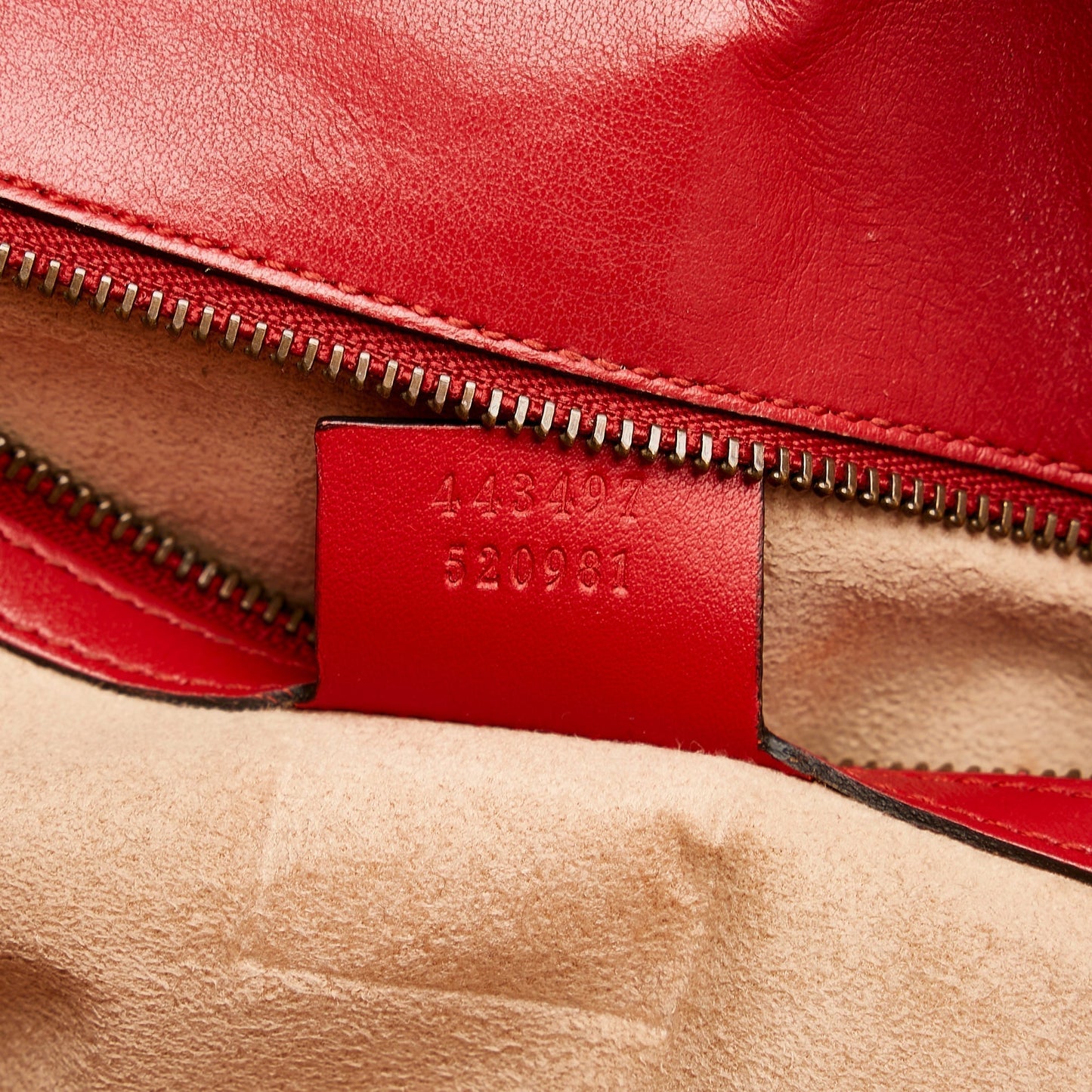 Gucci GG Marmont Matelasse Shoulder Bag