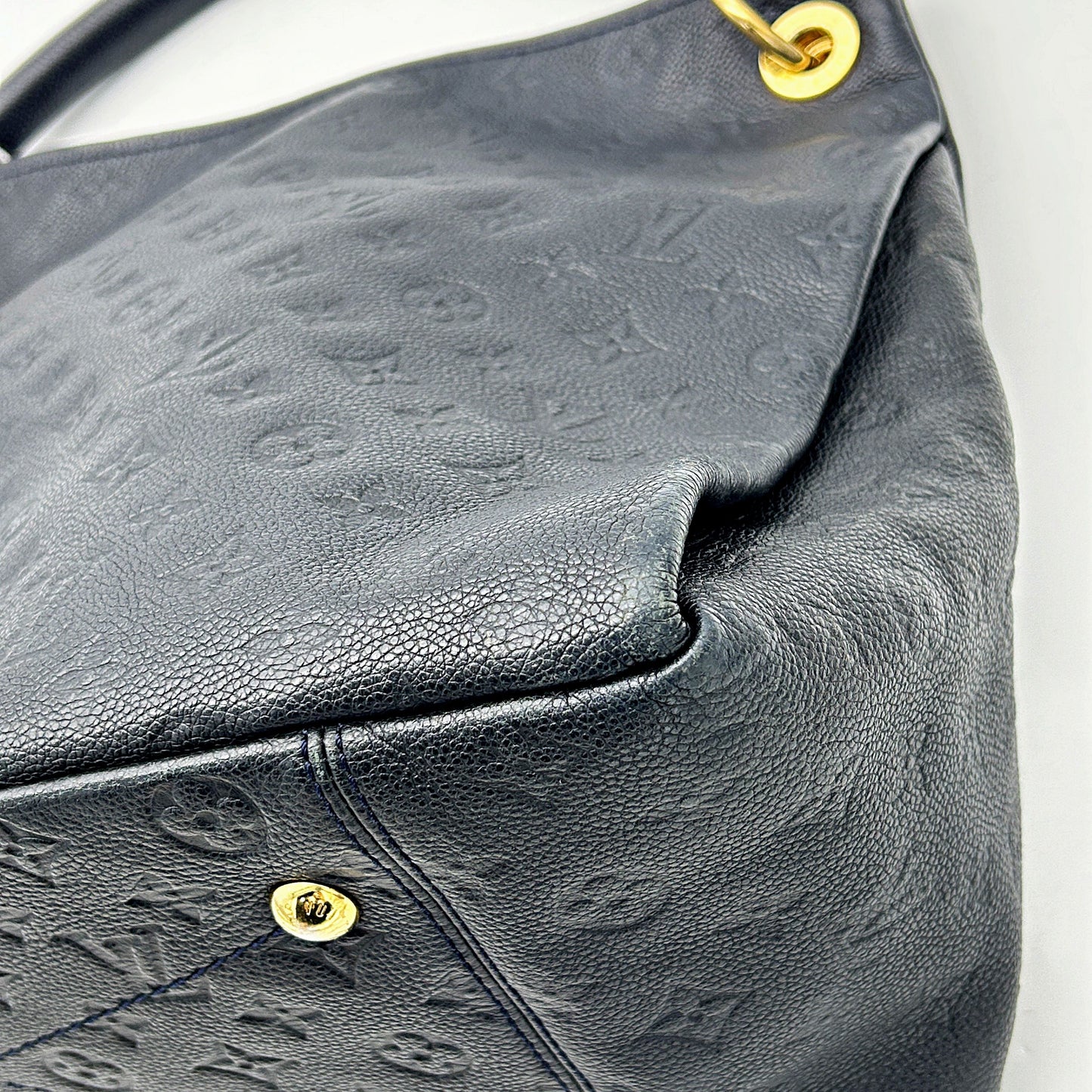 Louis Vuitton LV Monogram Artsy MM - Blue Hobos, Handbags LA25969