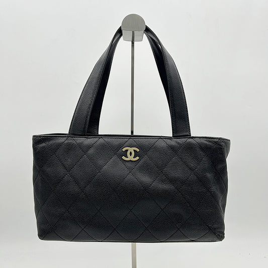 CHANEL Lambskin Quilted CC Shopping Tote Black LA3285