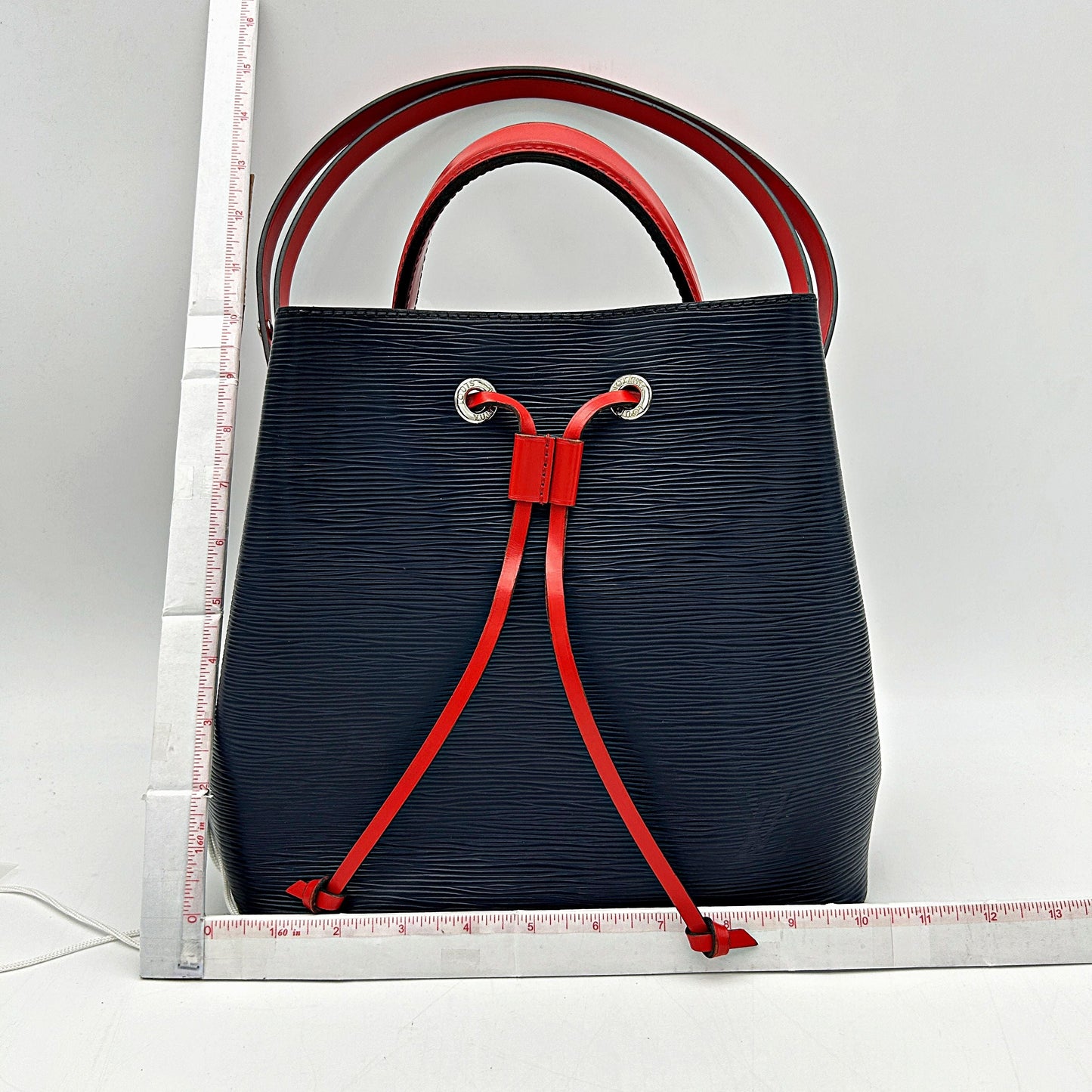 Louis Vuitton Blue Epi Leather NeoNoe MM Bag Louis Vuitton LA34586