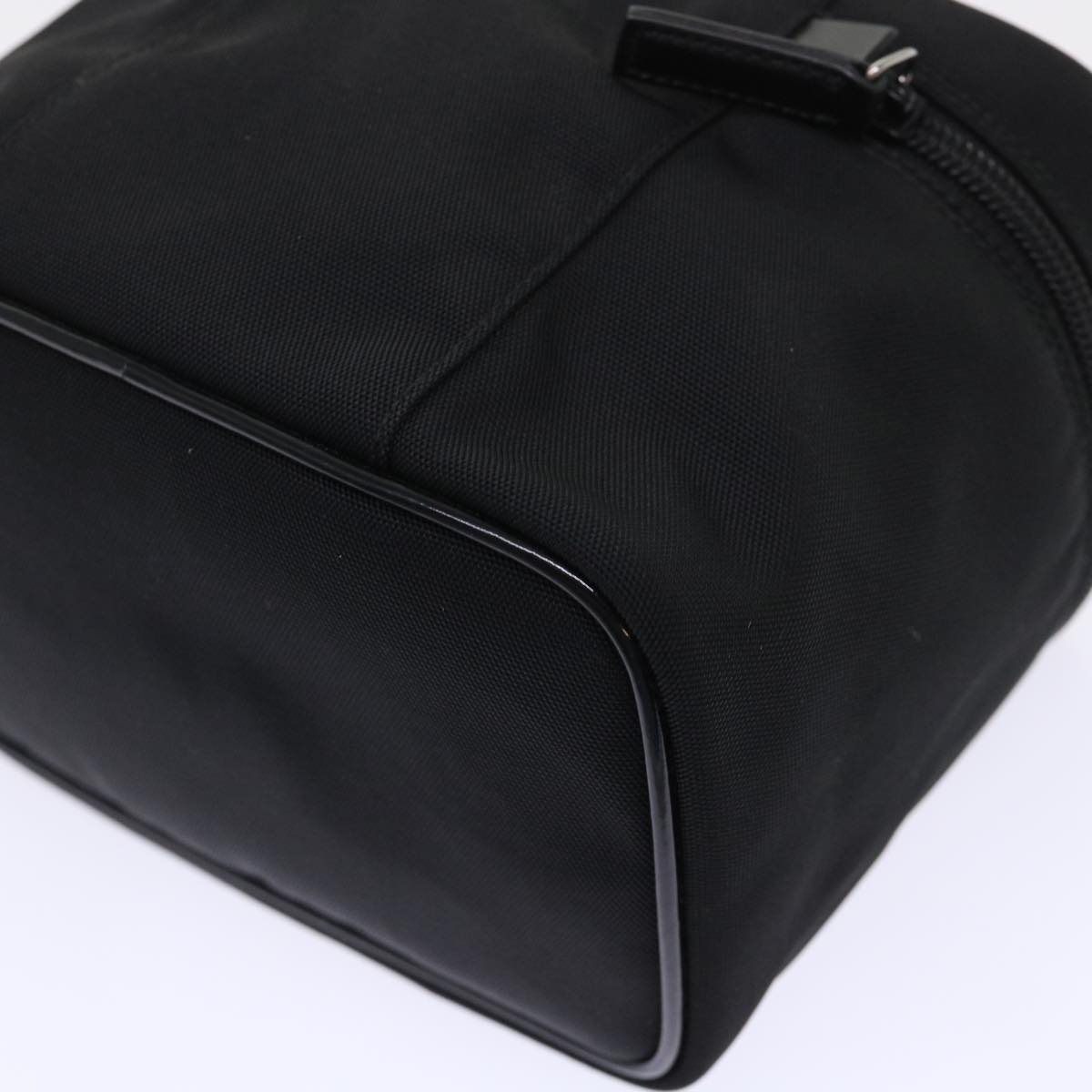 GUCCI Vanity Cosmetic Pouch Nylon Black 0390951 001998  ac2023