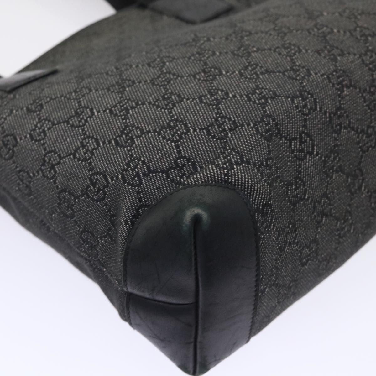 GUCCI GG Canvas Shoulder Bag Leather Black 28893  ac2029