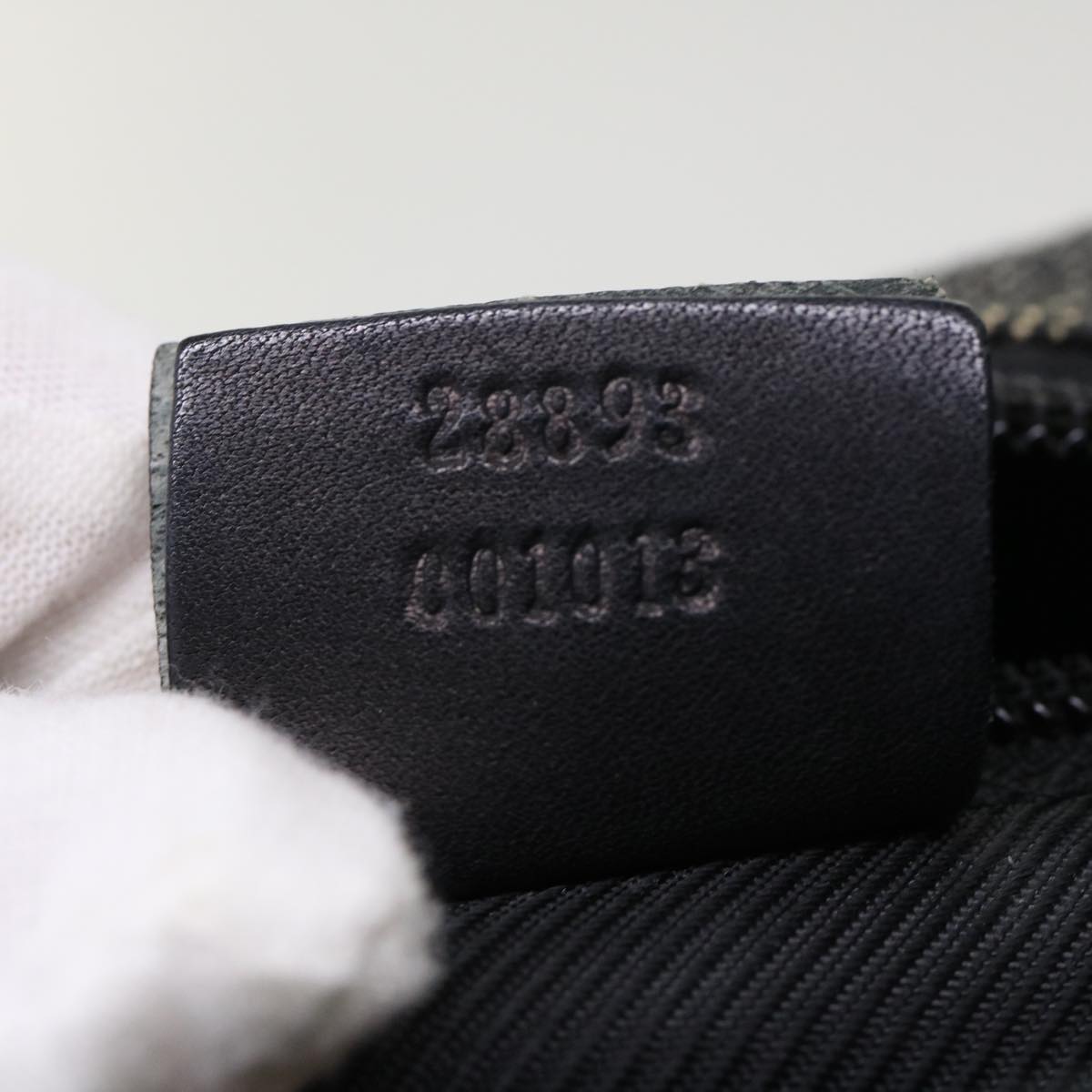 GUCCI GG Canvas Shoulder Bag Leather Black 28893  ac2029