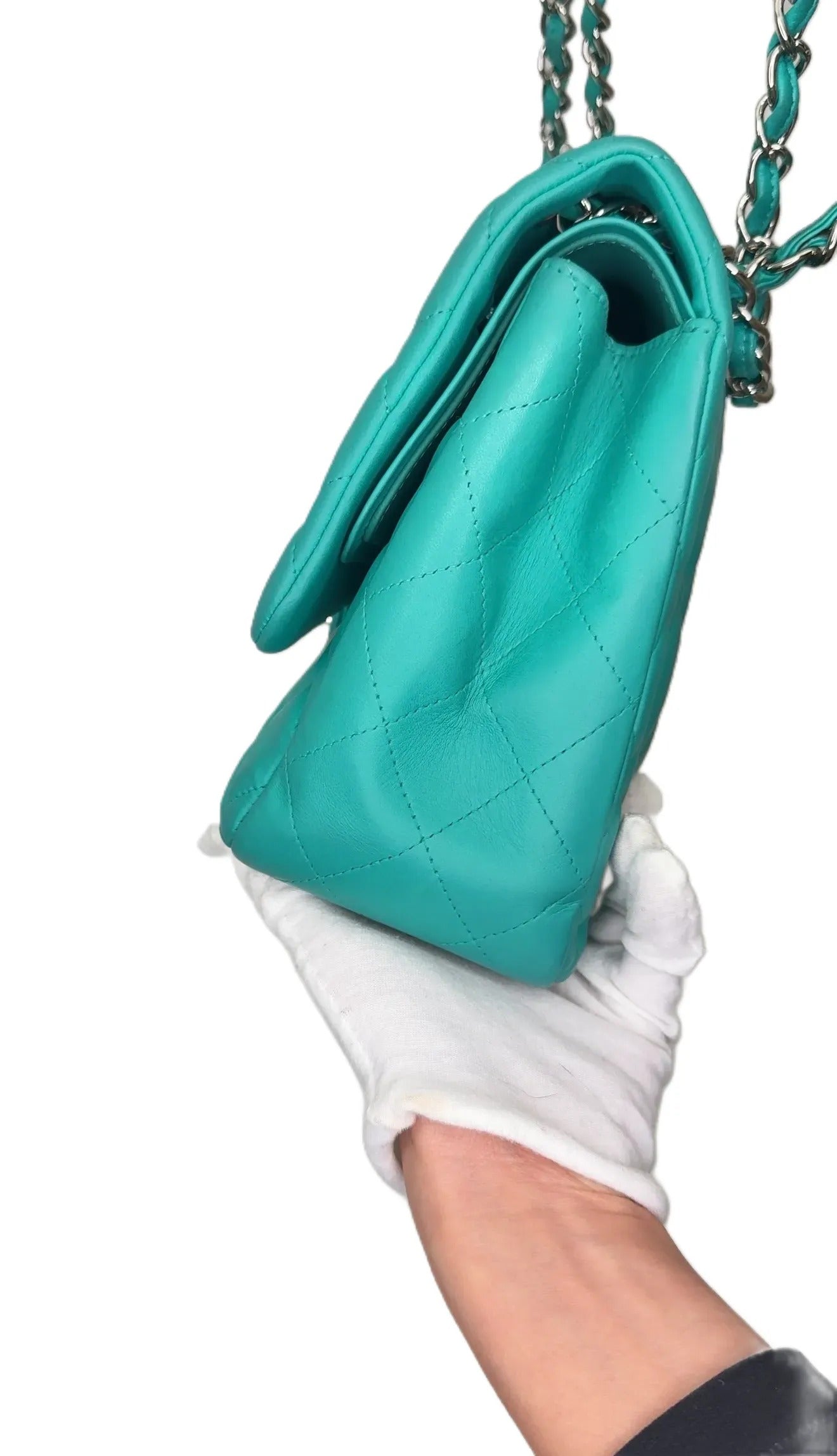 Chanel Timeless/Classique Handbag Leather Green Plain WD6-26