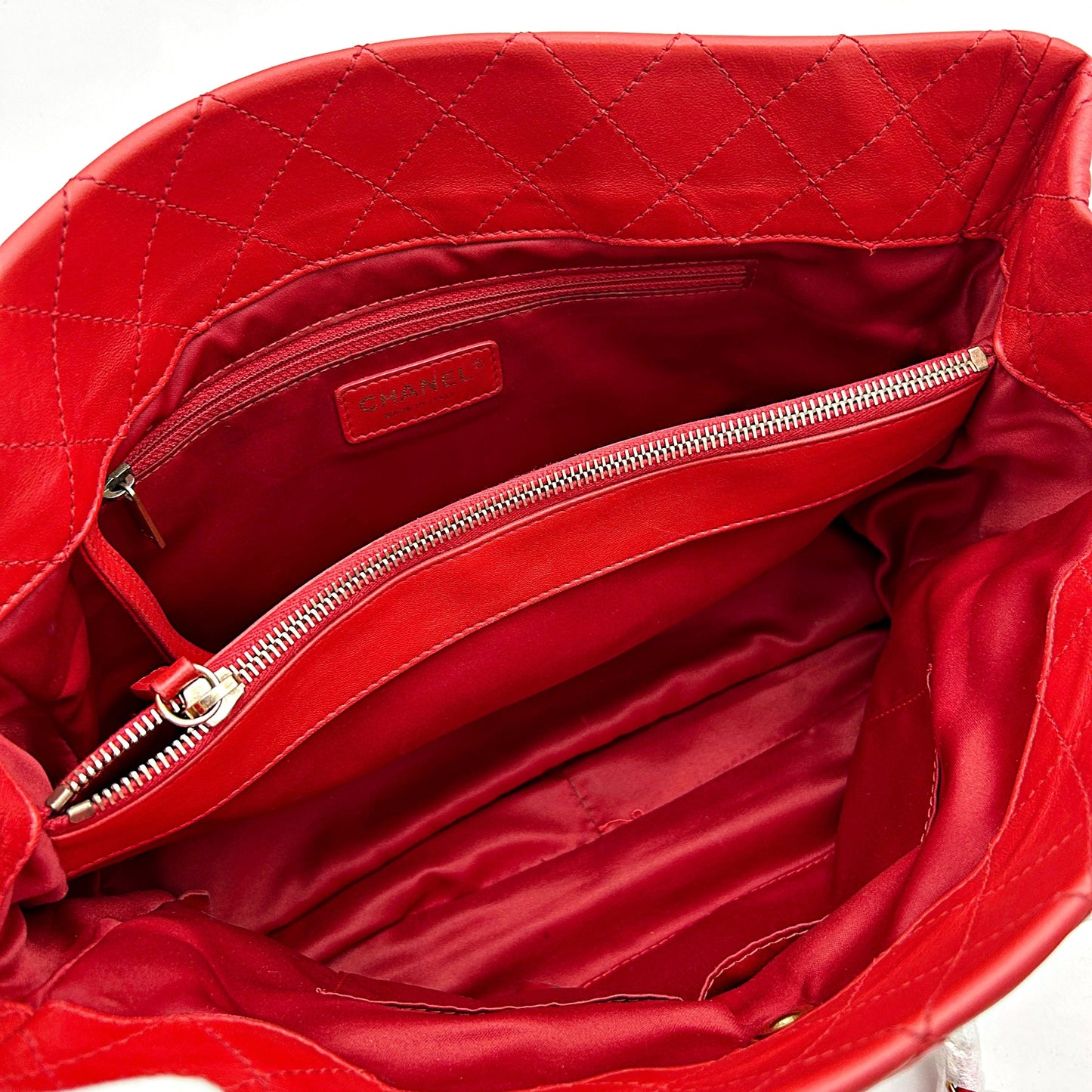 Chanel Red Quilted Lambskin Leather Shopping Tote Bag CN25042508