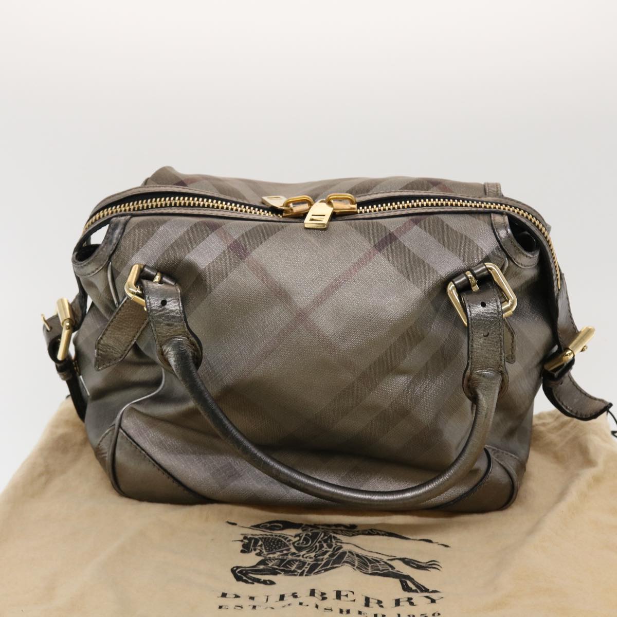 Burberry Nova Check Shoulder Bag Leather Silver Auth am4544