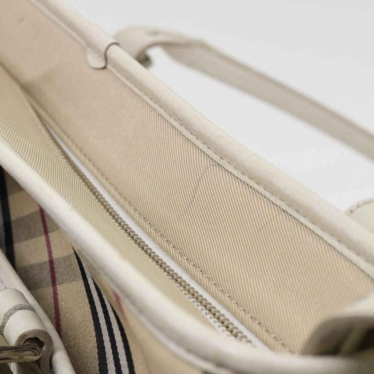 Burberry Nova Check Shoulder Bag Nylon Leather Beige Auth am4592