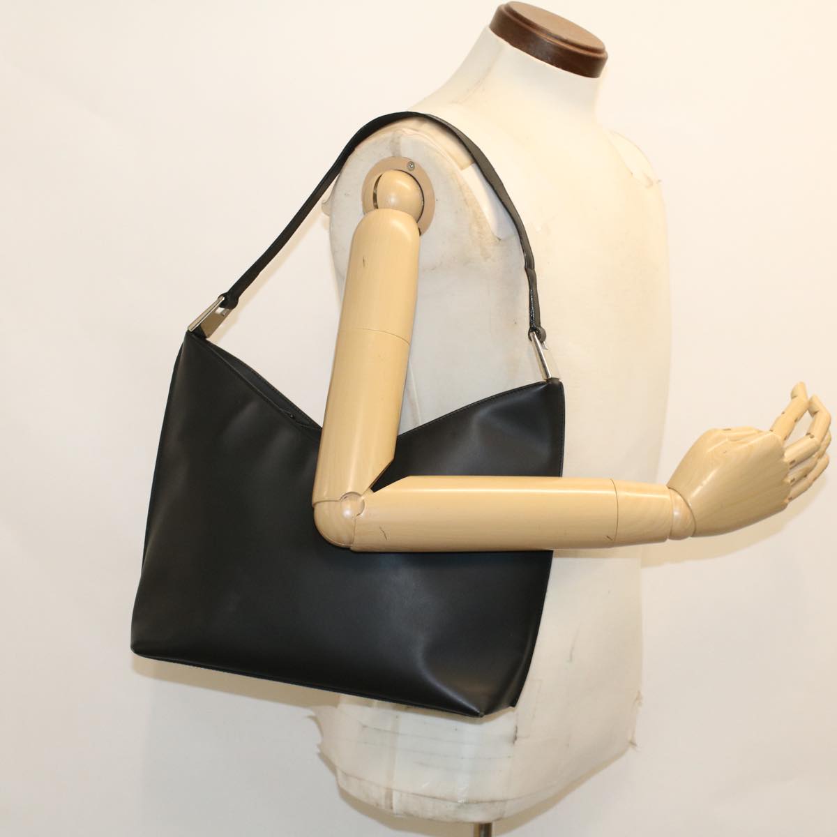 GUCCI Shoulder Bag Leather Black 001.3017  ar9877B