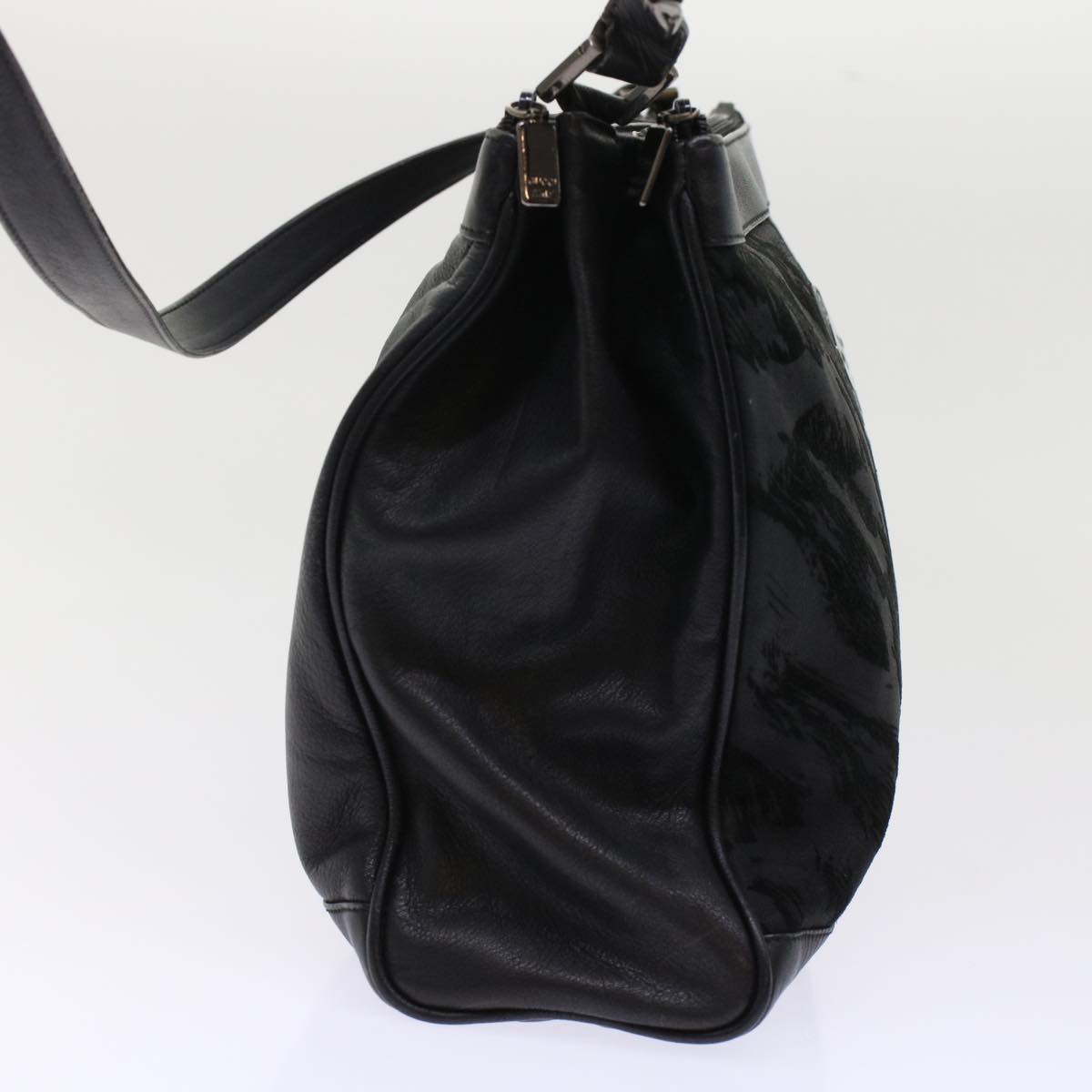 GUCCI Shoulder Bag Suede Leather Black  ar9974