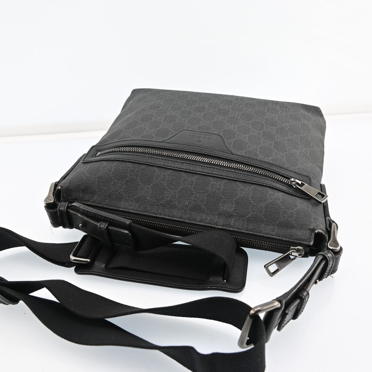 Gucci Gg Supreme Shoulder Bag Pvc