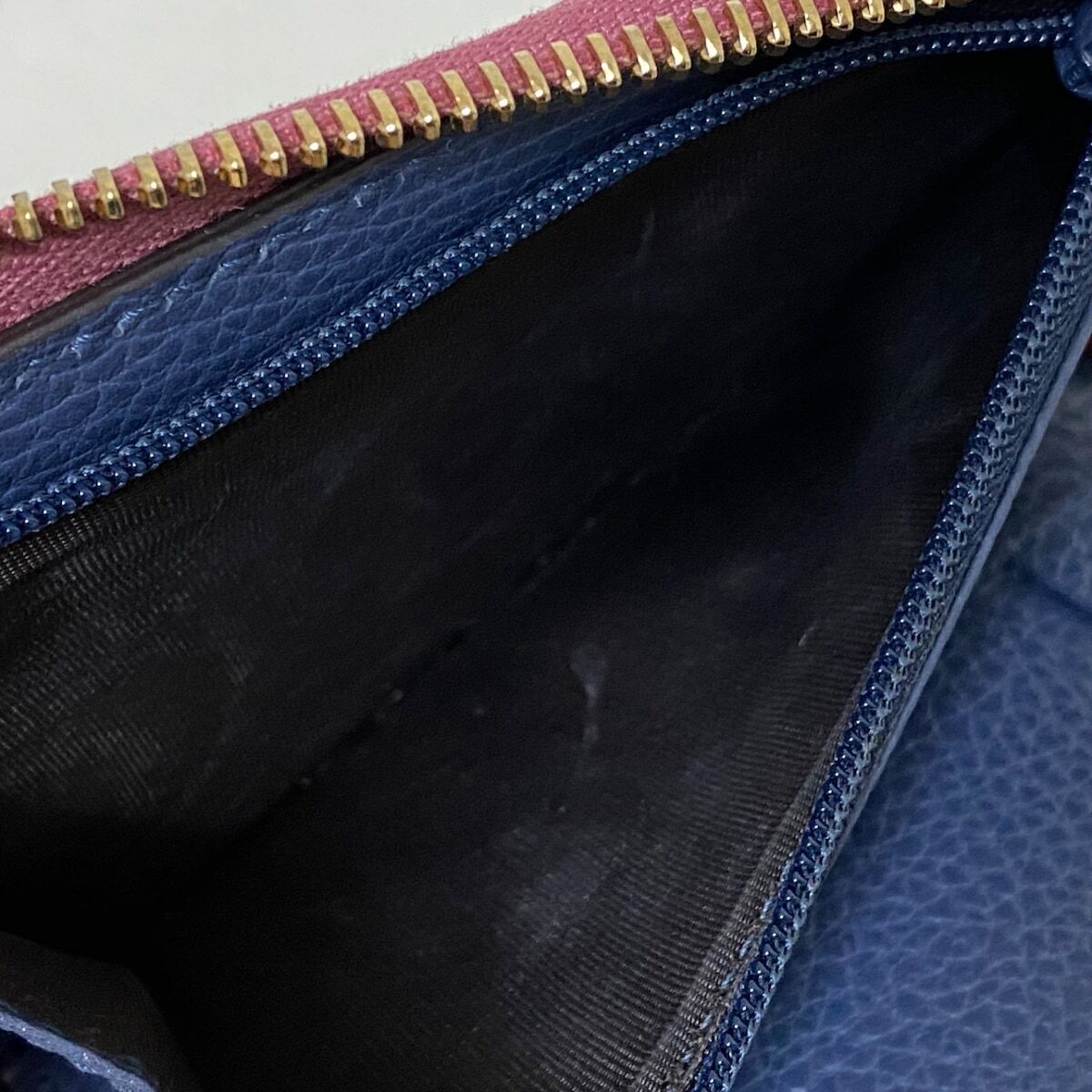 Gucci - Pink Leather Long Wallet
