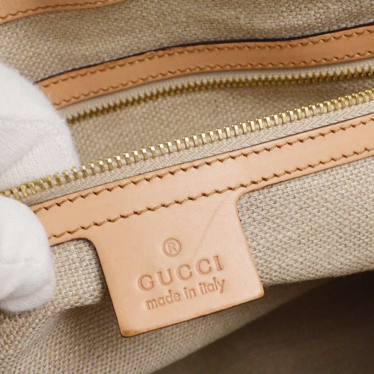 Gucci Beige Flower Horsebit Tote Handbag