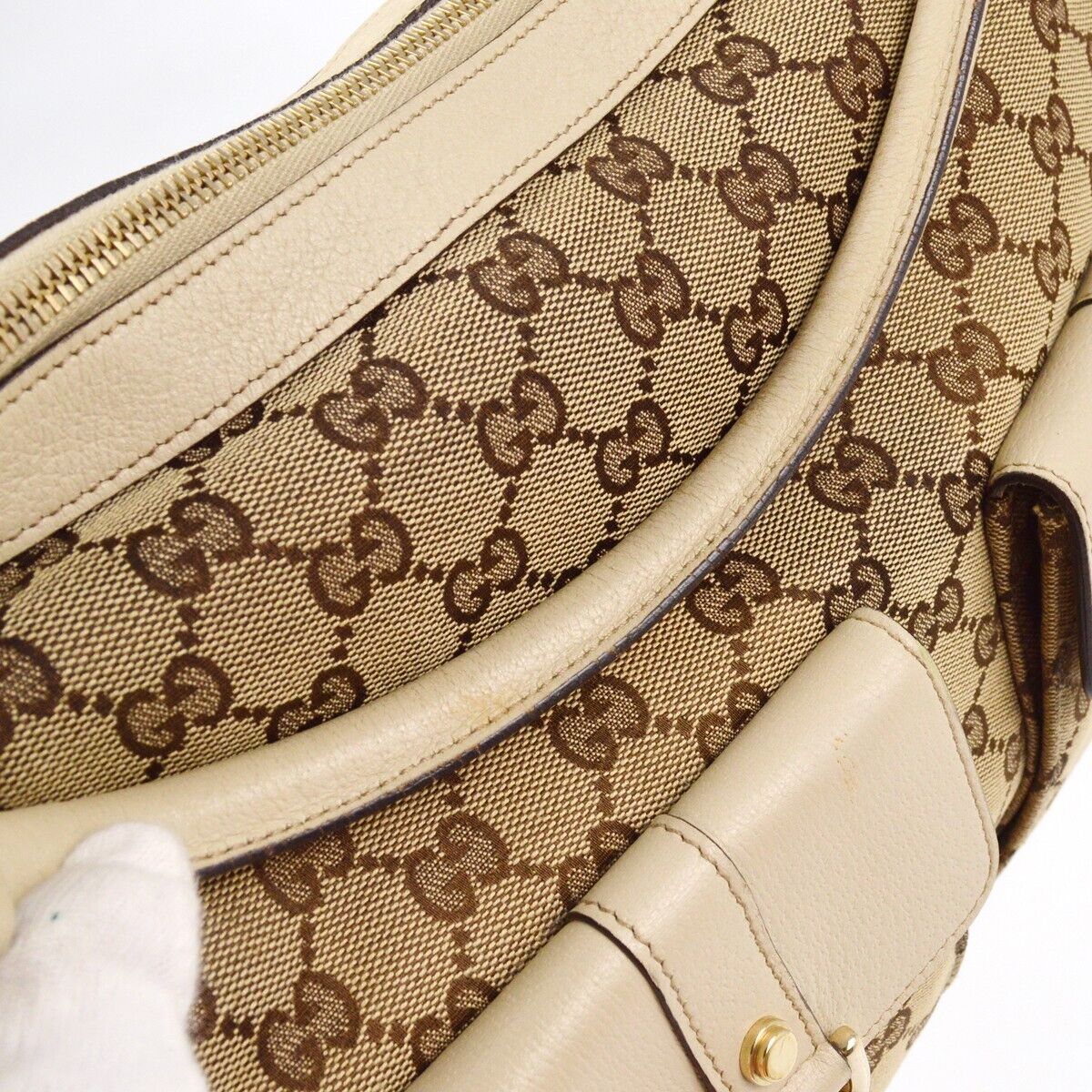 Gucci Beige Gg Shoulder Bag