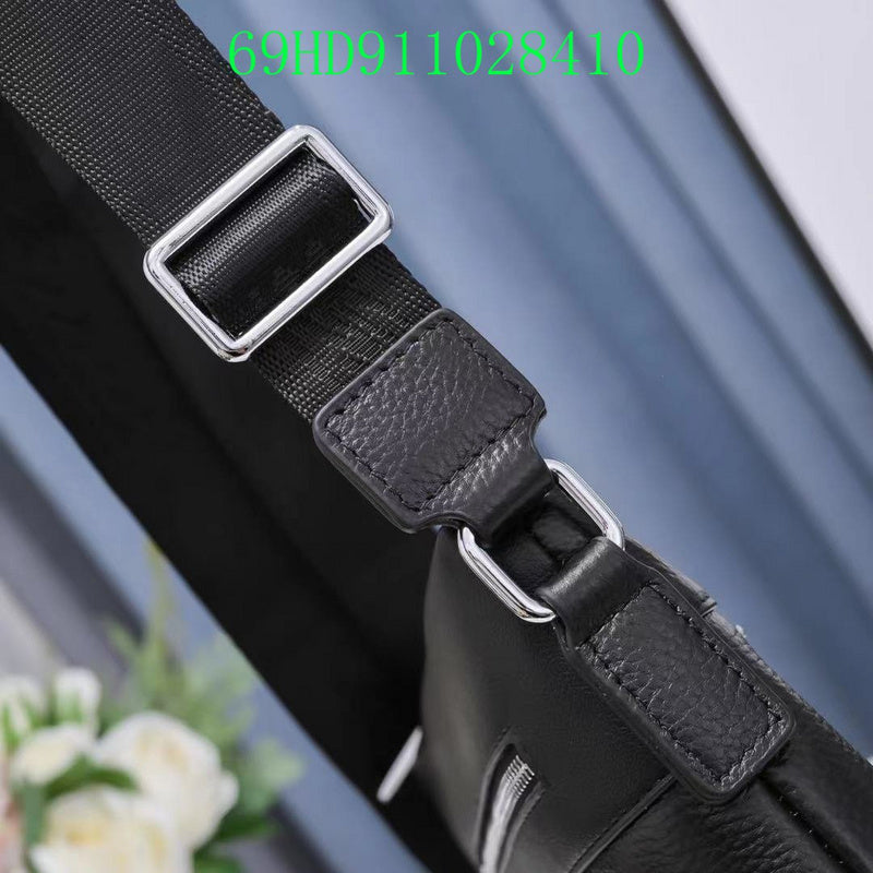 Gucci Bags - The Tote   830
