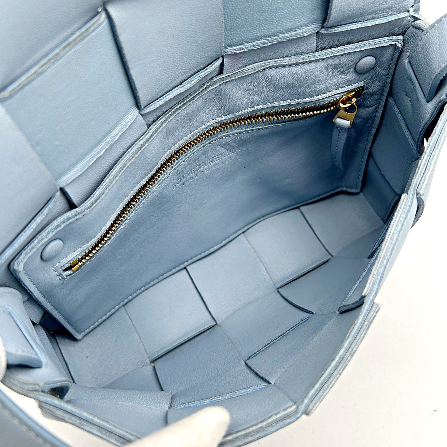 Bottega Veneta Intrecciato Cassette - Blue Crossbody Bags, Handbags LA45028