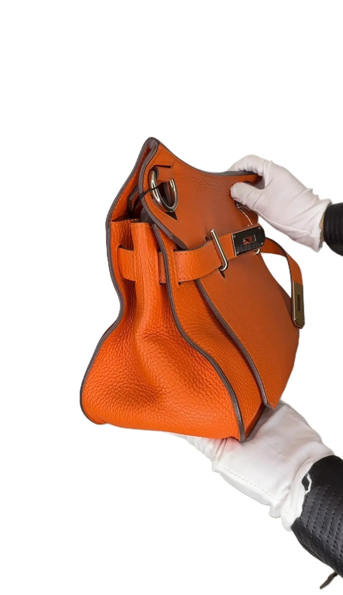 HERMES Taurillon Clemence Jypsiere 28 Orange B23-16