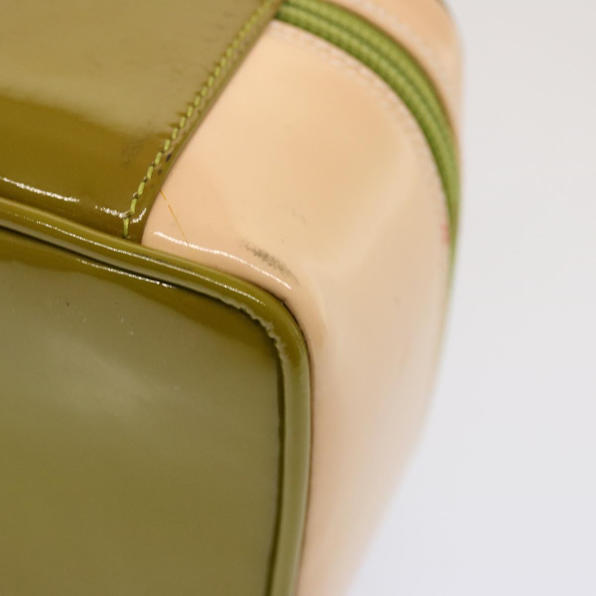 GUCCI Vanity Cosmetic Pouch Enamel Beige 032 1669 0141 Auth bs13940