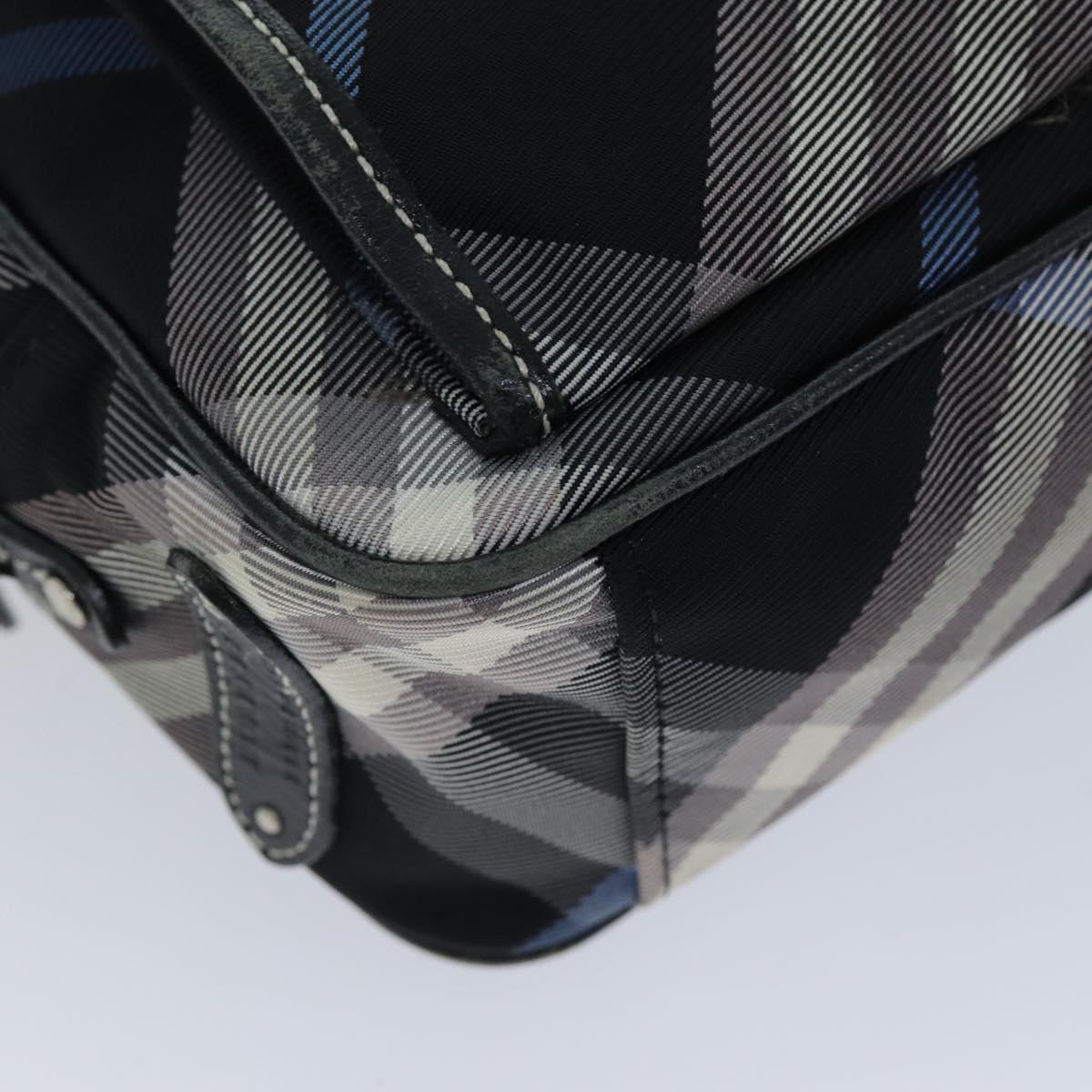 Burberry Nova Check Shoulder Bag Nylon Blue Black Auth bs14506