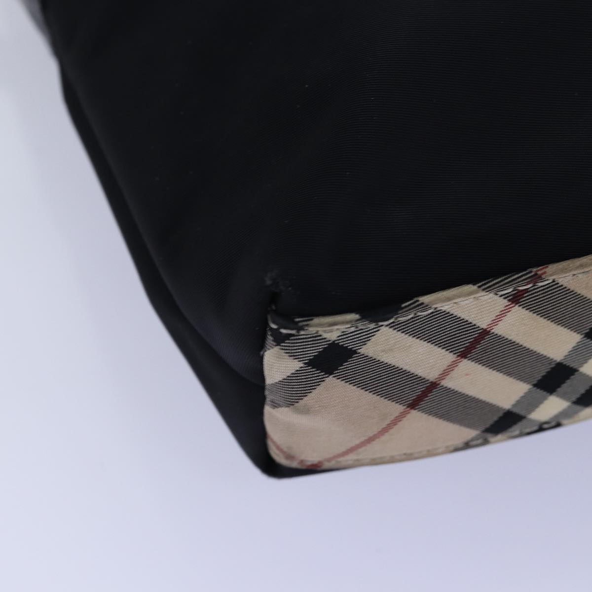 Burberry Nova Check Shoulder Bag Nylon Black Beige Auth bs14564