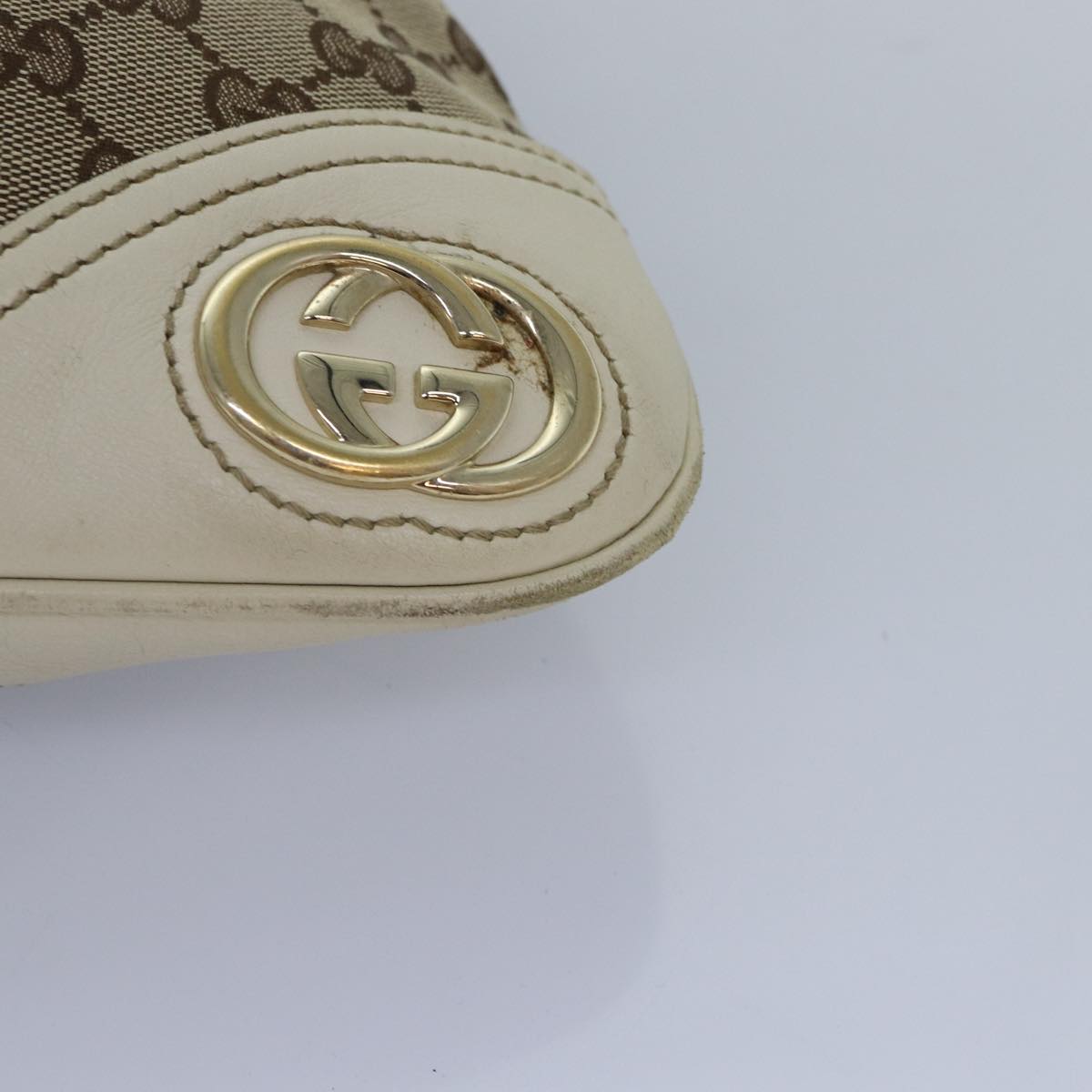 GUCCI GG Canvas Shoulder Bag Beige Gold 169947 Auth bs17560