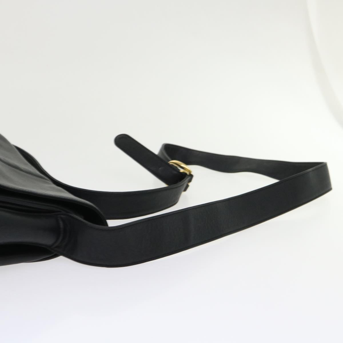 GUCCI Shoulder Bag Leather Black  bs6638
