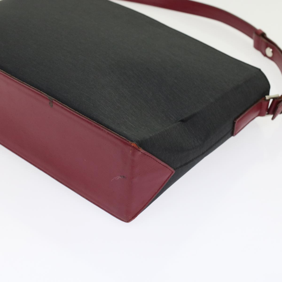 Burberry Shoulder Bag Nylon Black Auth bs6887
