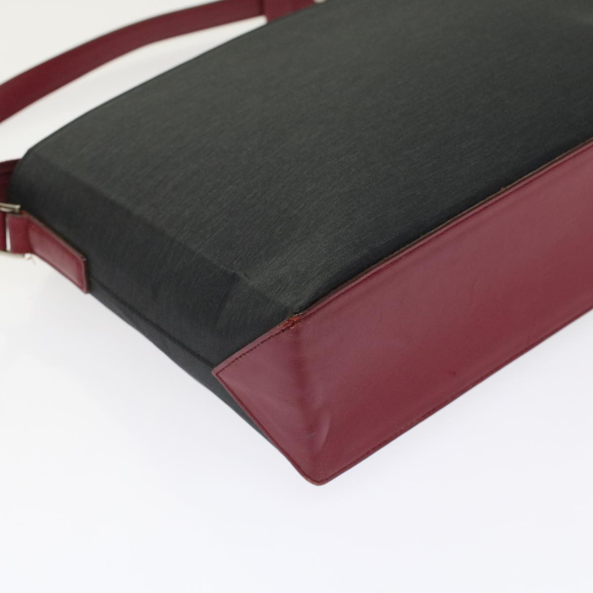 Burberry Shoulder Bag Nylon Black Auth bs6887