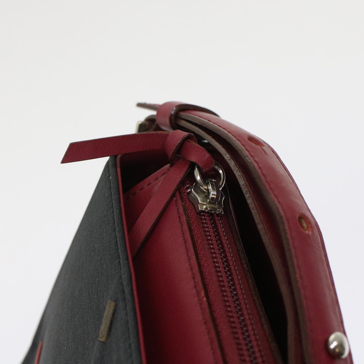 Burberry Shoulder Bag Nylon Black Auth bs6887