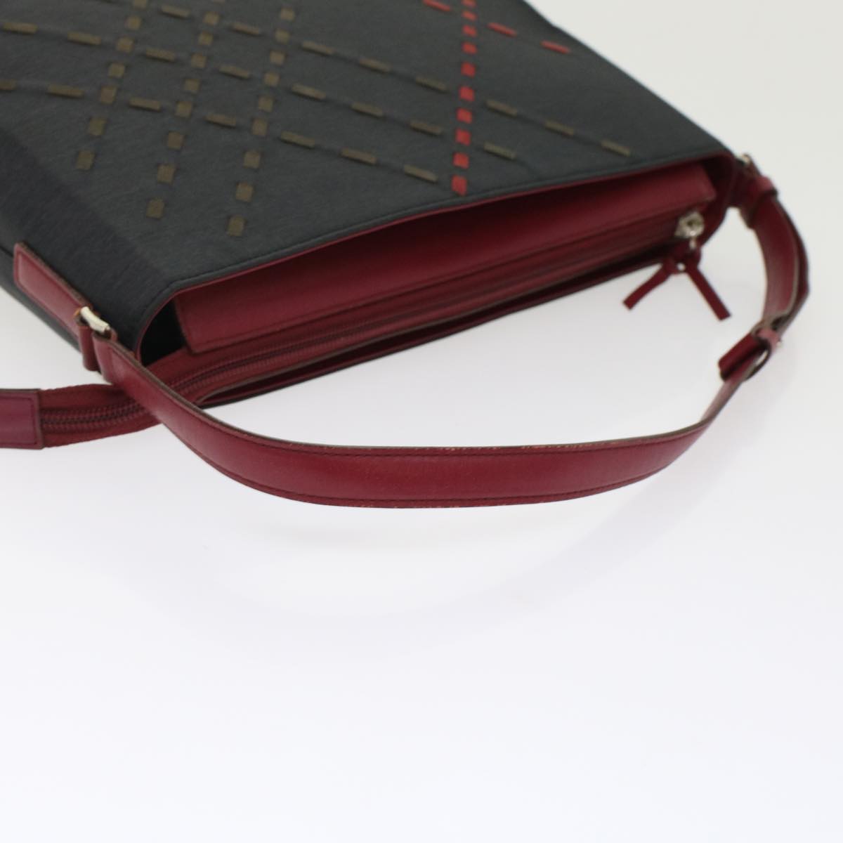Burberry Shoulder Bag Nylon Black Auth bs6887