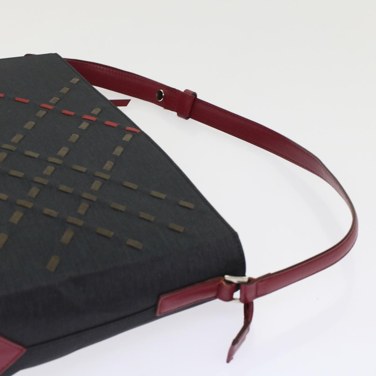 Burberry Shoulder Bag Nylon Black Auth bs6887