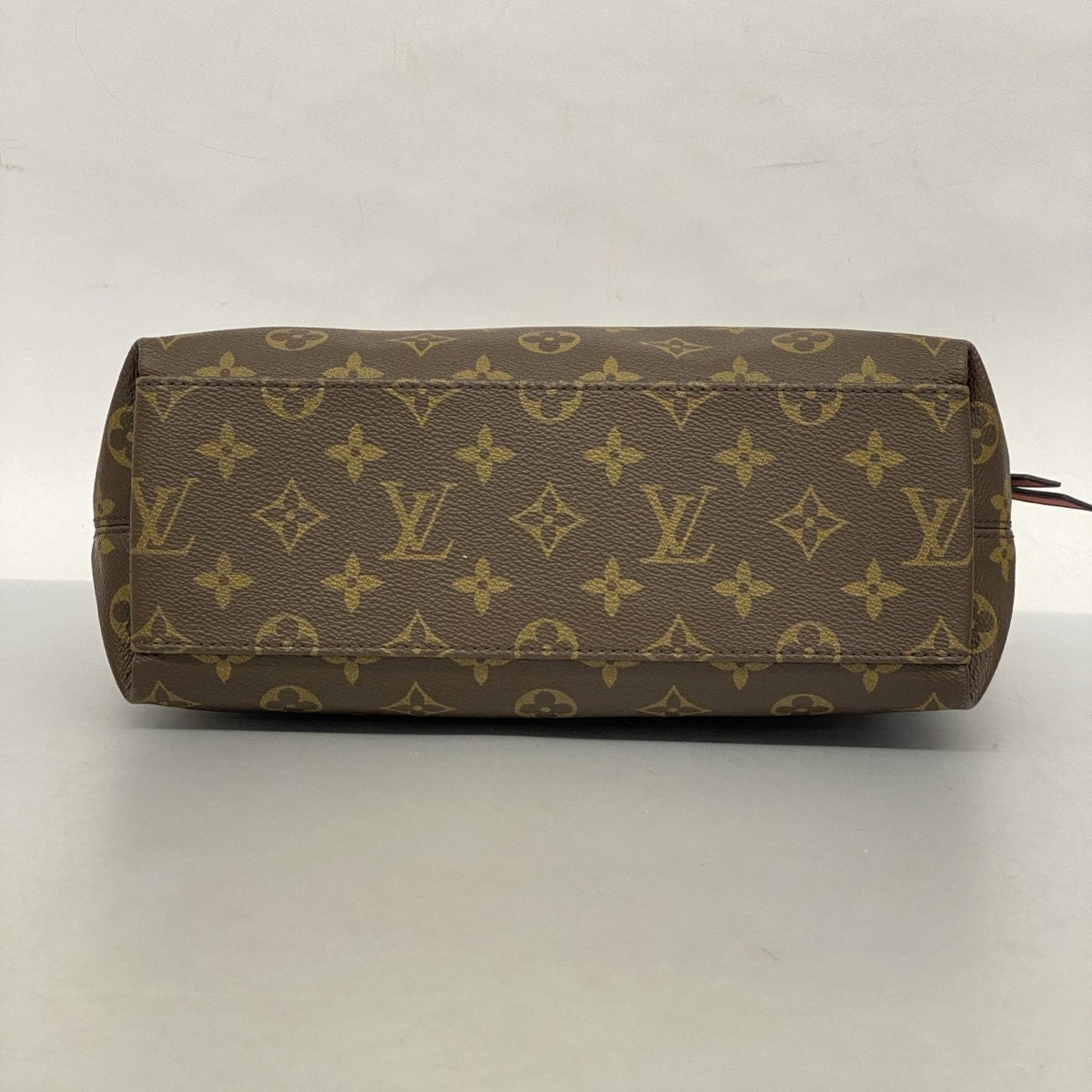Louis Vuitton  Caramel Shoulder Bag