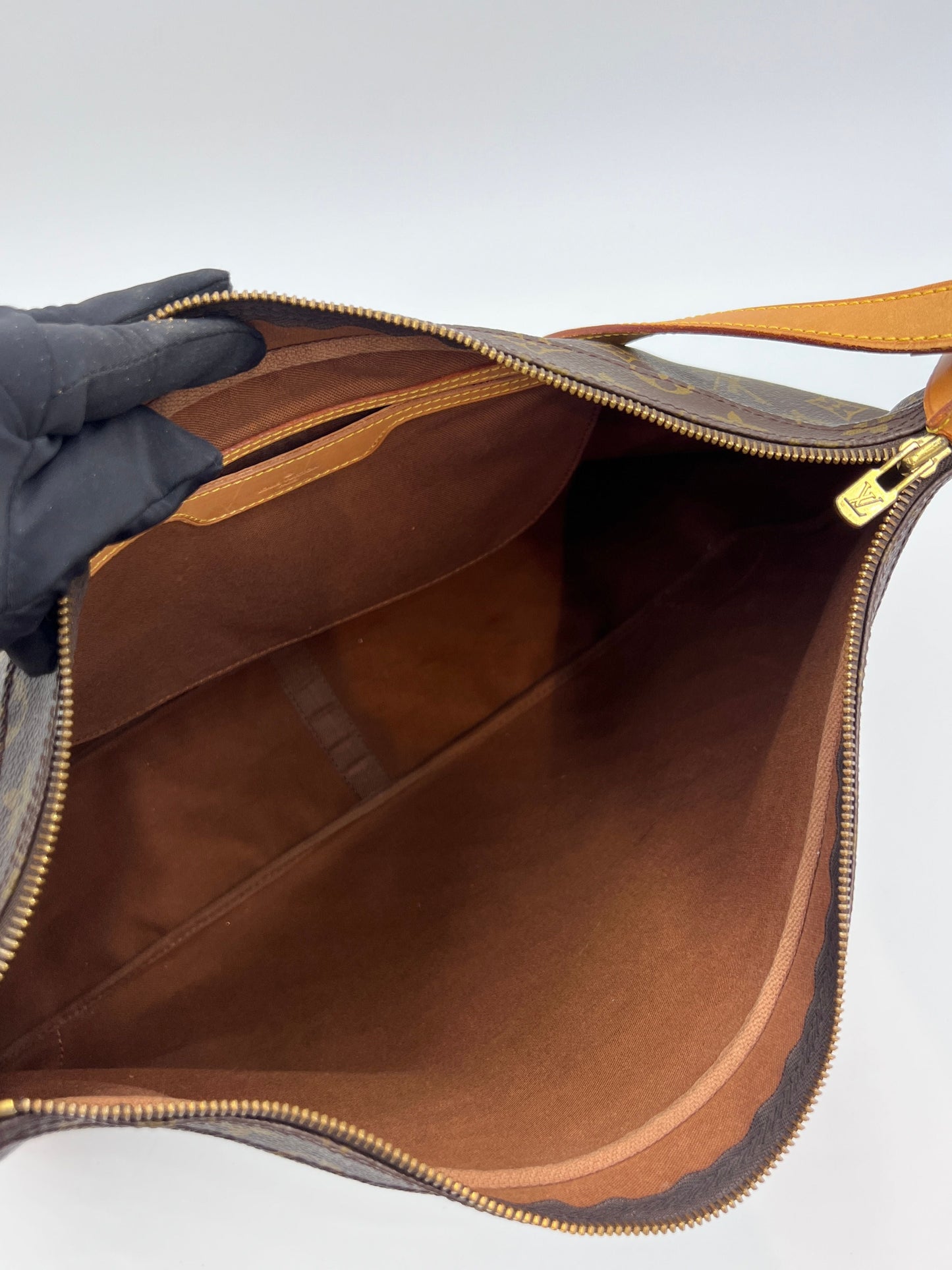 Louis Vuitton Monogram Boulogne - Brown Shoulder Bags, Handbags AG292O