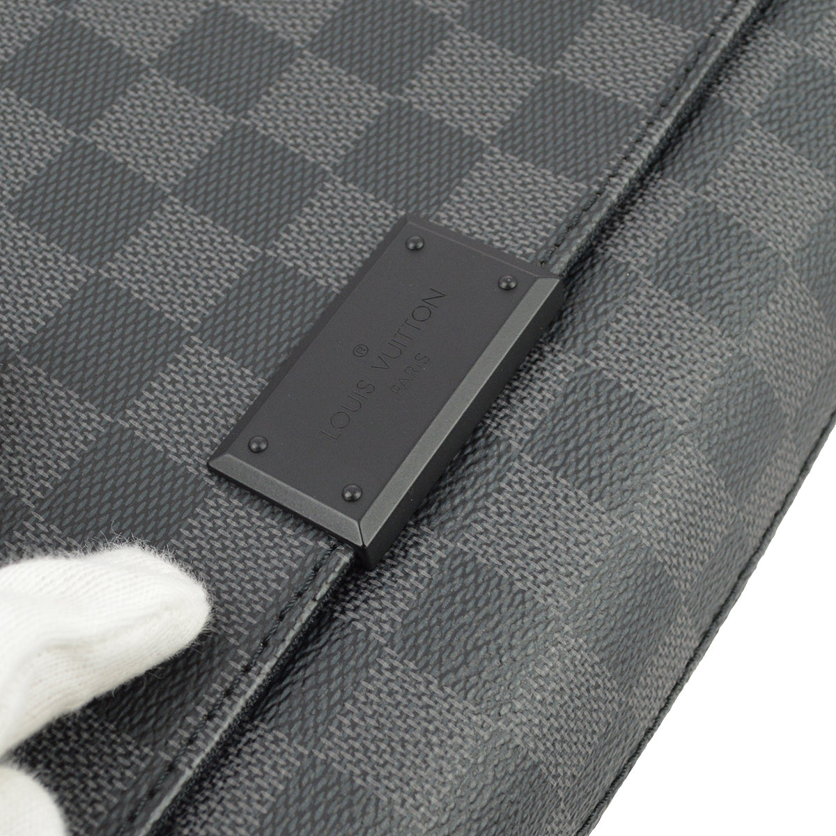 Louis Vuitton 2013 Damier Graphite District PM Shoulder Bag N41260