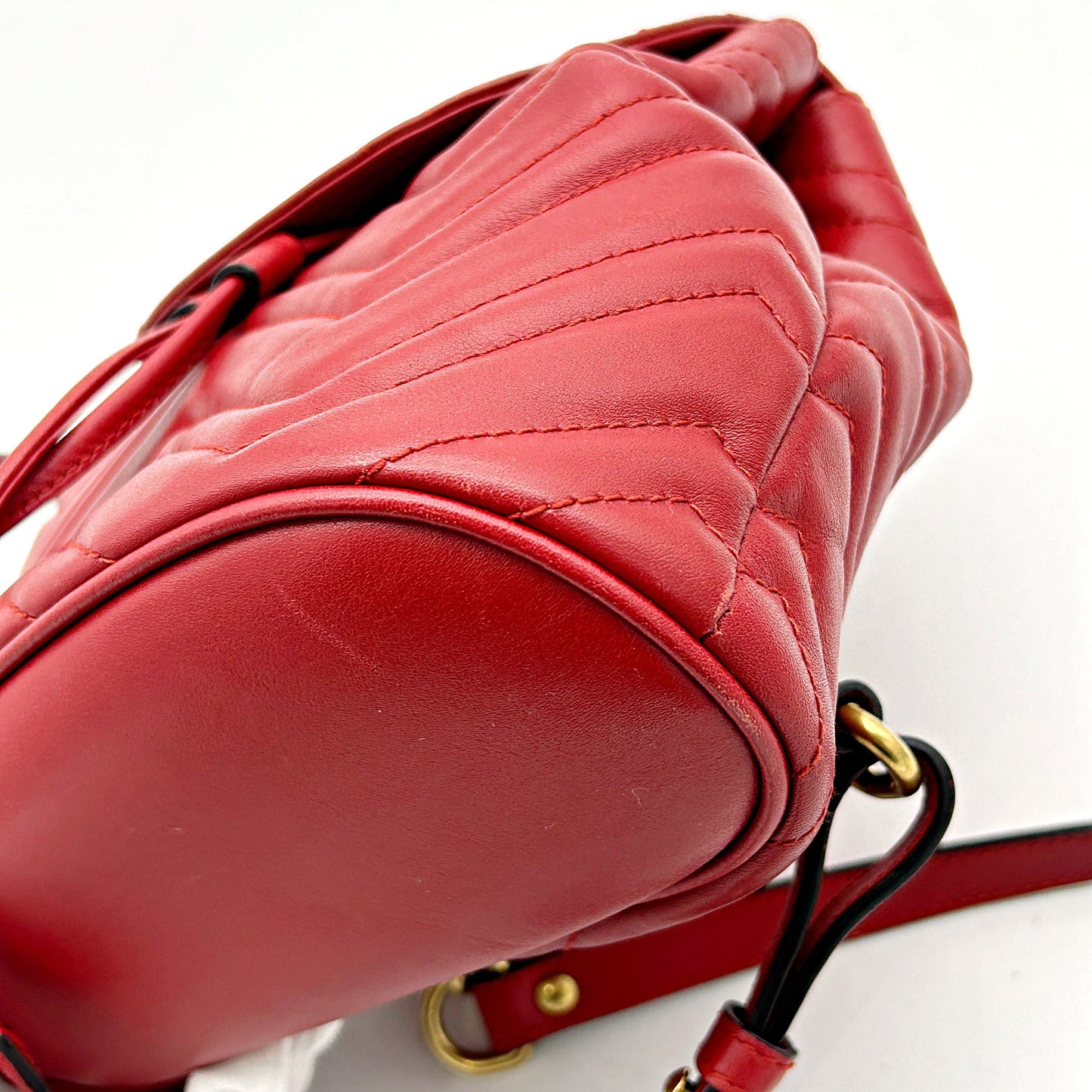 GUCCI Calfskin Matelasse GG Marmont Flap Backpack Hibiscus Red LA32914