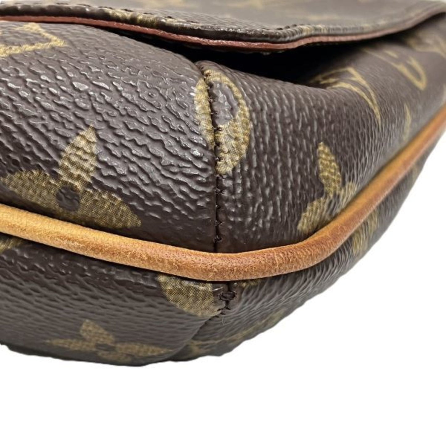 Louis Vuitton  Shoulder Bag