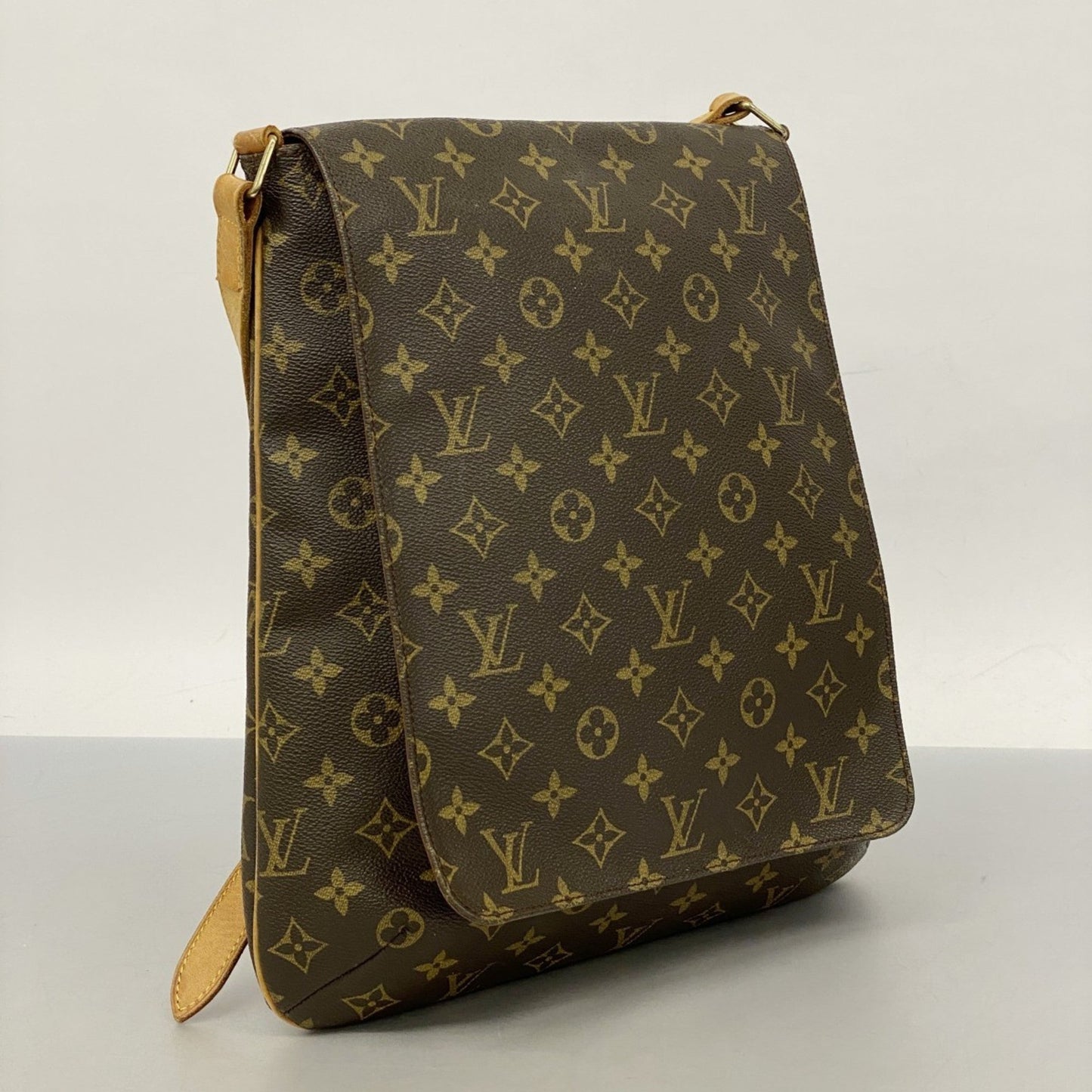 Louis Vuitton  Shoulder Bag