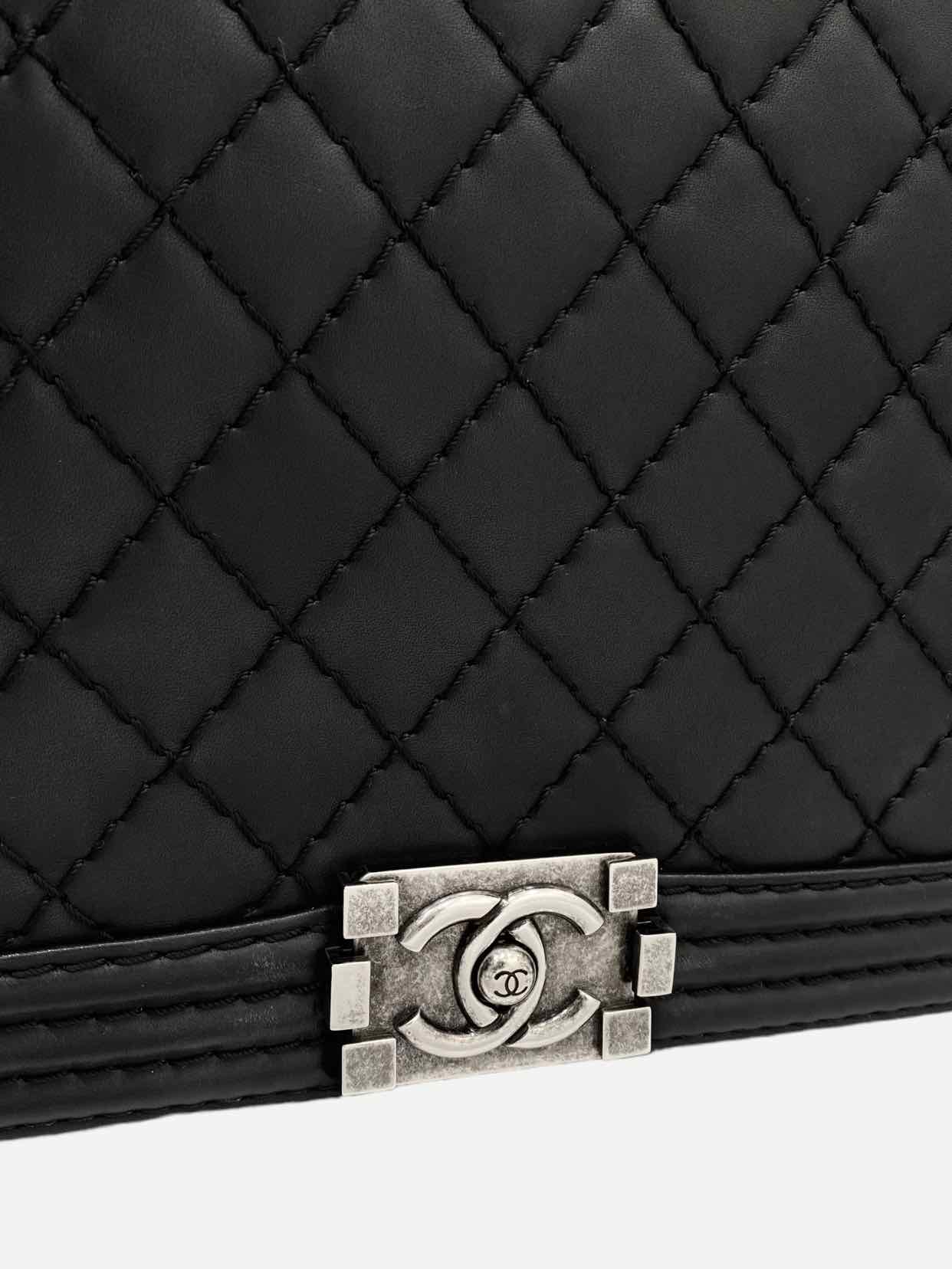 CHANEL Boy Black Quilted Shoulder Bag
