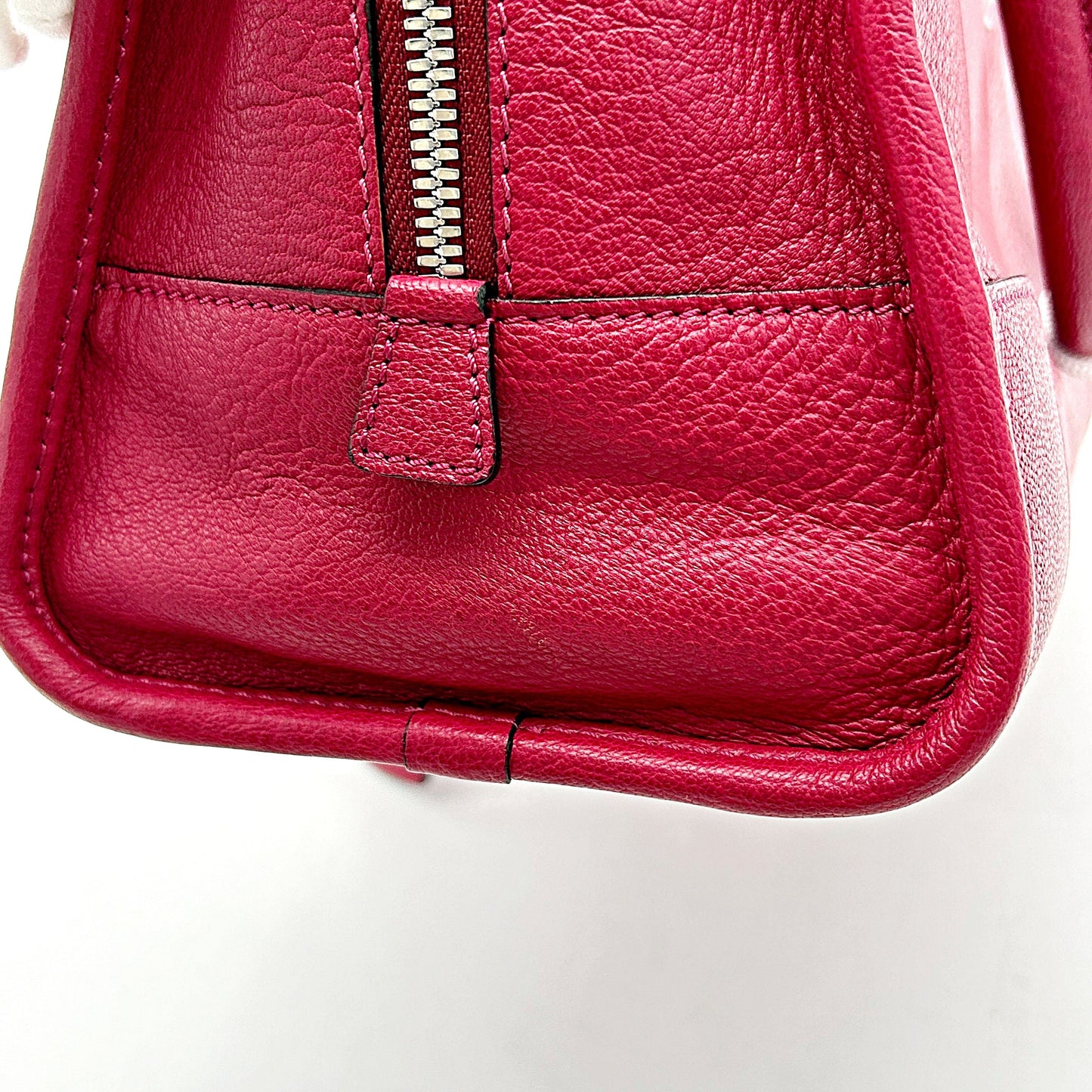 LOEWE Goatskin Amazona Fuchsia LA30323