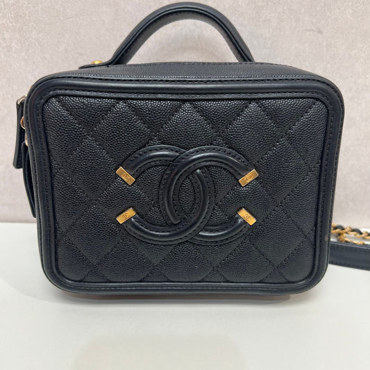 CHANEL Patent Flap Waist Belt Bag Black 3337