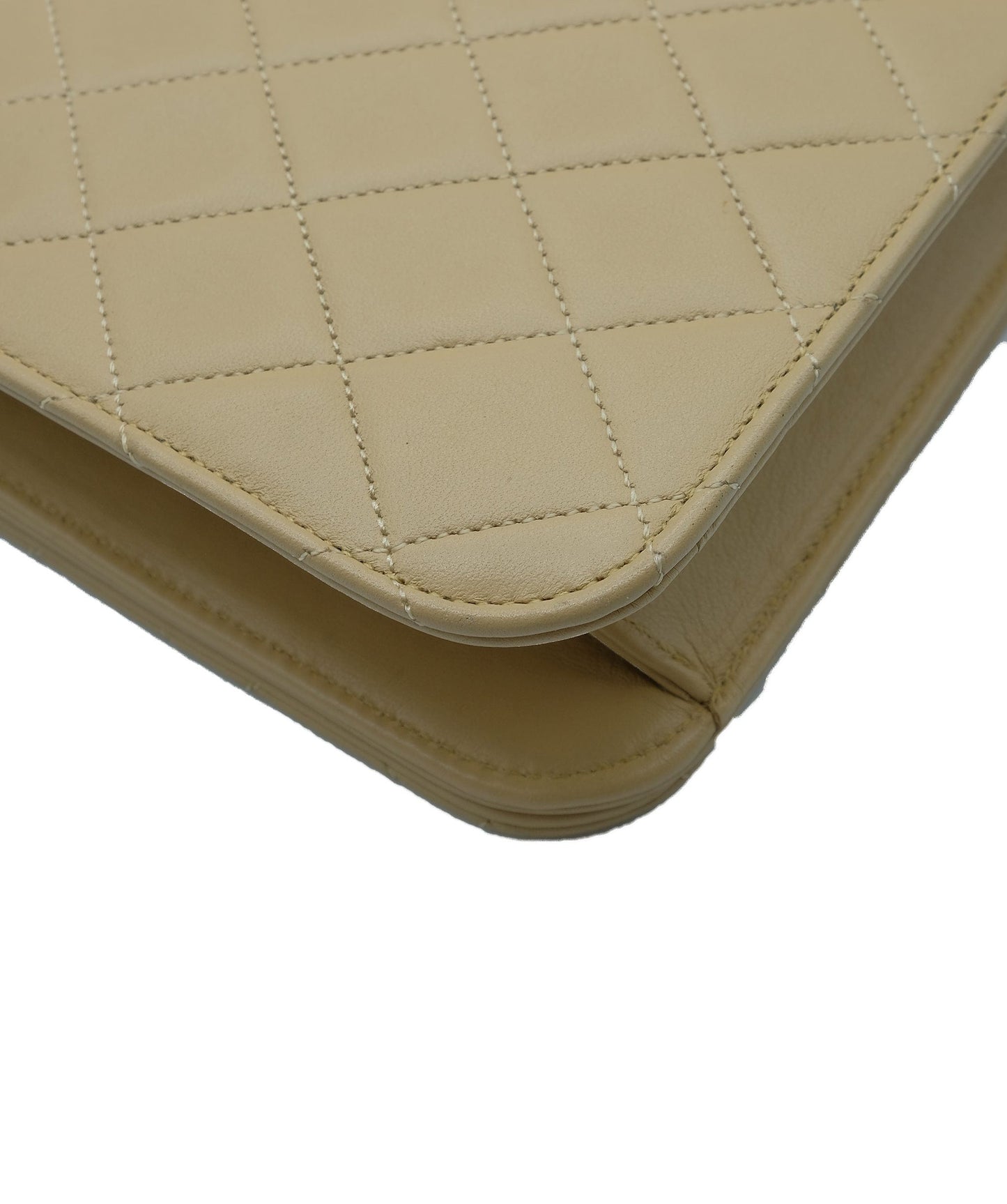 Chanel Matelasse Chain Shoulder Bag Leather Beige 90181284 RJL1913