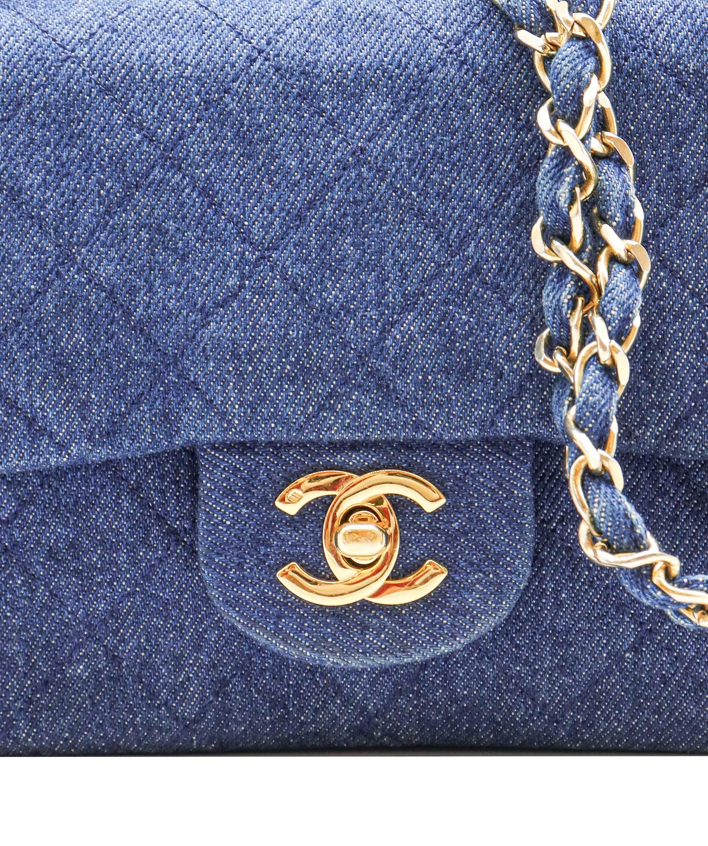 CHANEL VINTAGE CLASSIC FLAP SMALL CHAIN SHOULDER BAG BLUE DENIM 90246350 DXBS0596