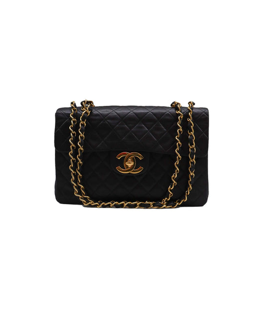 CHANEL VINTAGE MAXI MATELASSE 34 CHAIN SHOULDER BAG BLACK LAMB SKIN 90235964