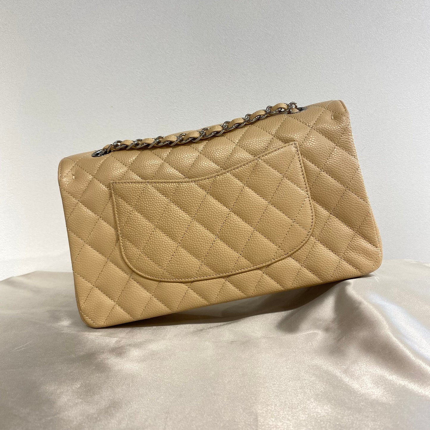CHANEL CLASSIC FLAP MEDIUM CHAIN SHOULDER BAG BEIGE CAVIAR SKIN SHW 90215286